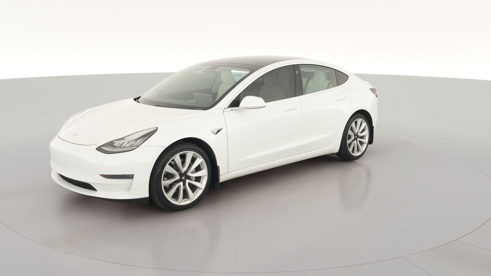 2020 Tesla Model 3 vehicle photo
