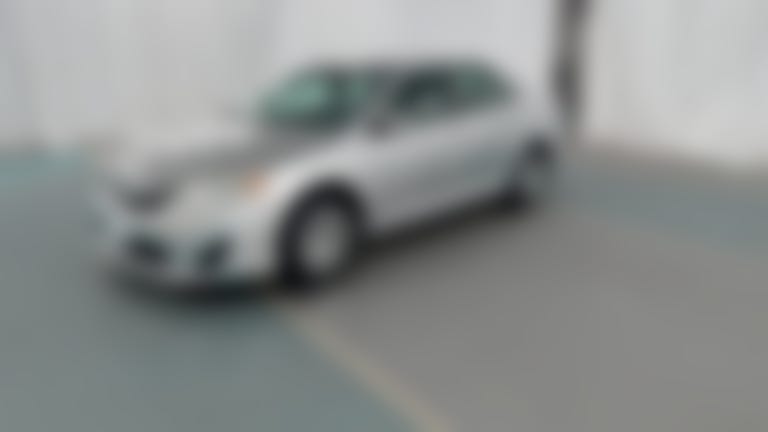 2014 Toyota Camry vehicle photo