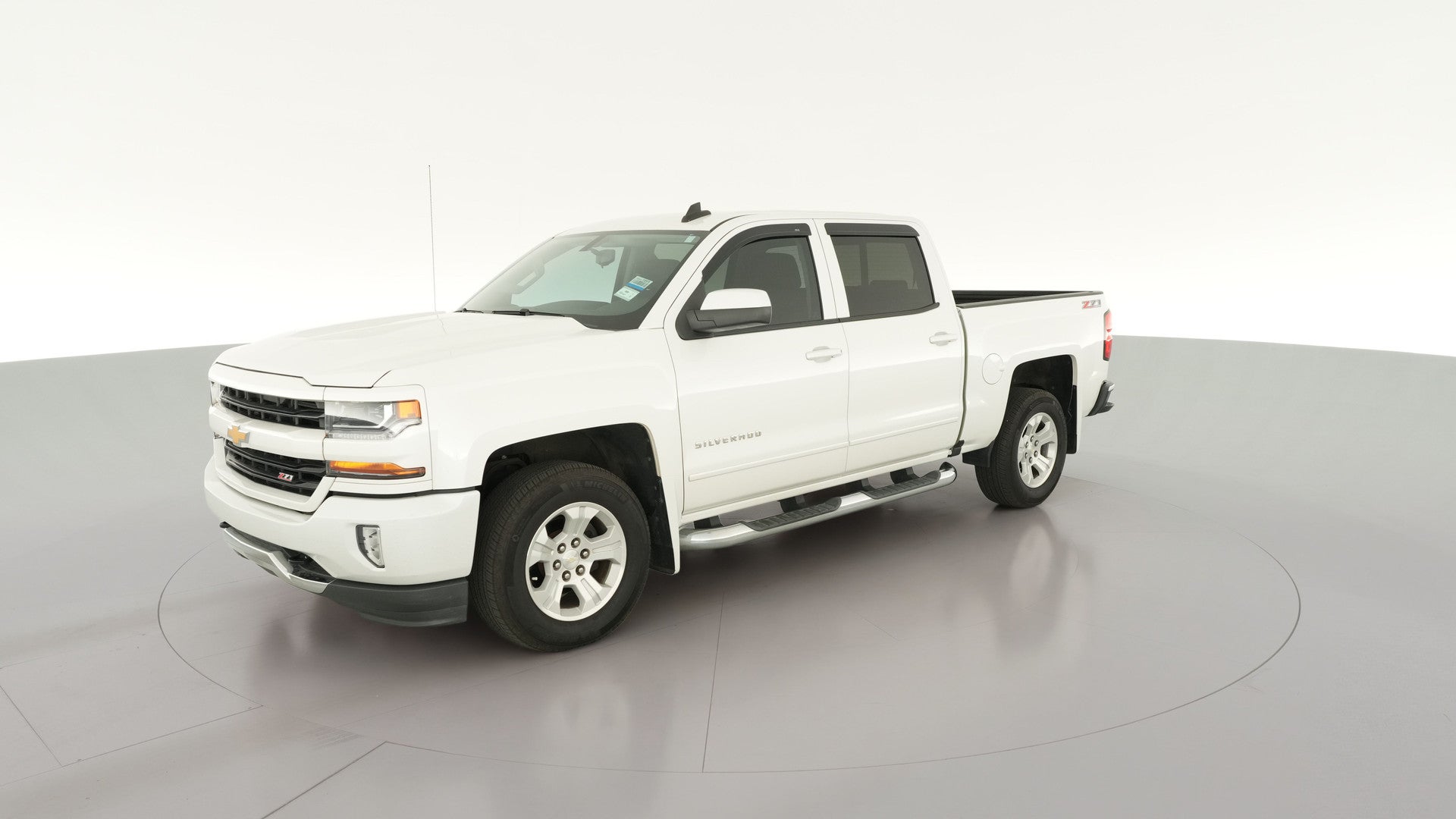 2017 Chevrolet Silverado 1500 Crew Cab vehicle photo