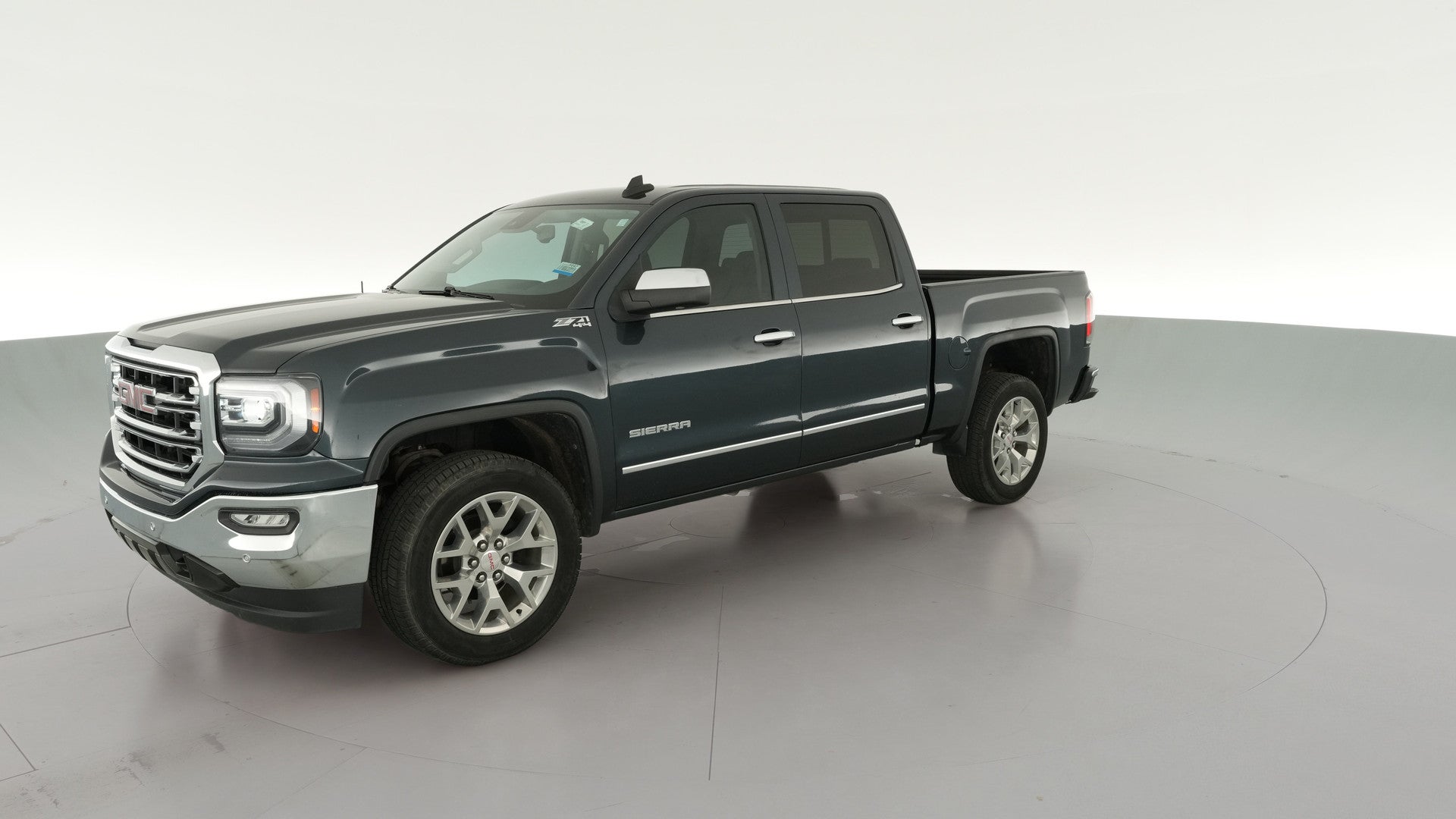 2018 GMC Sierra 1500 Crew Cab vehicle photo