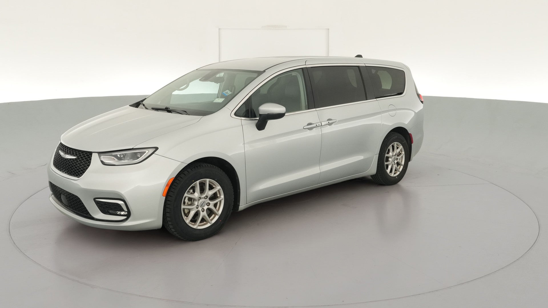 2023 Chrysler Pacifica vehicle photo