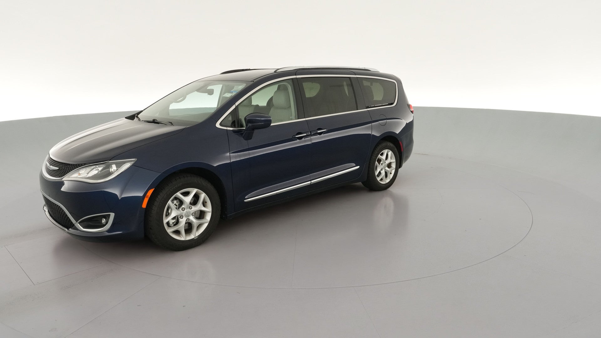 2018 Chrysler Pacifica vehicle photo