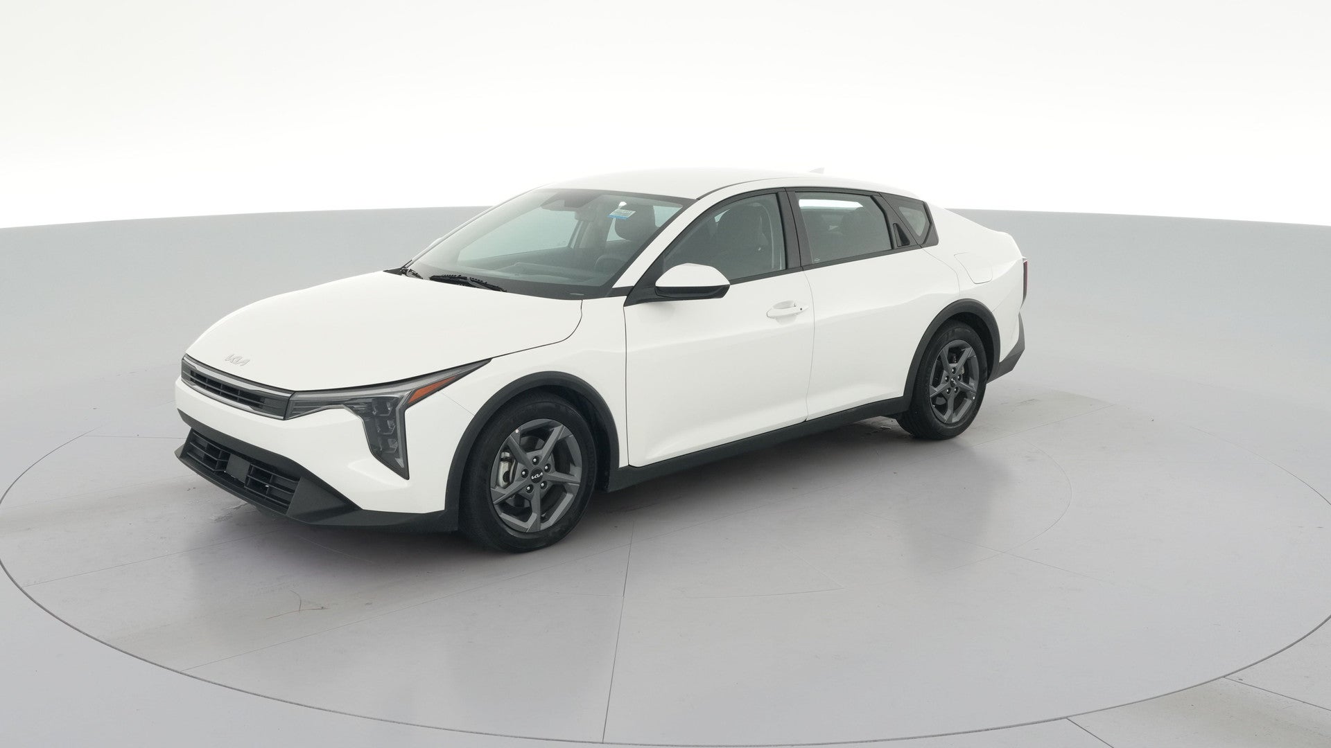 2025 Kia K4 vehicle photo