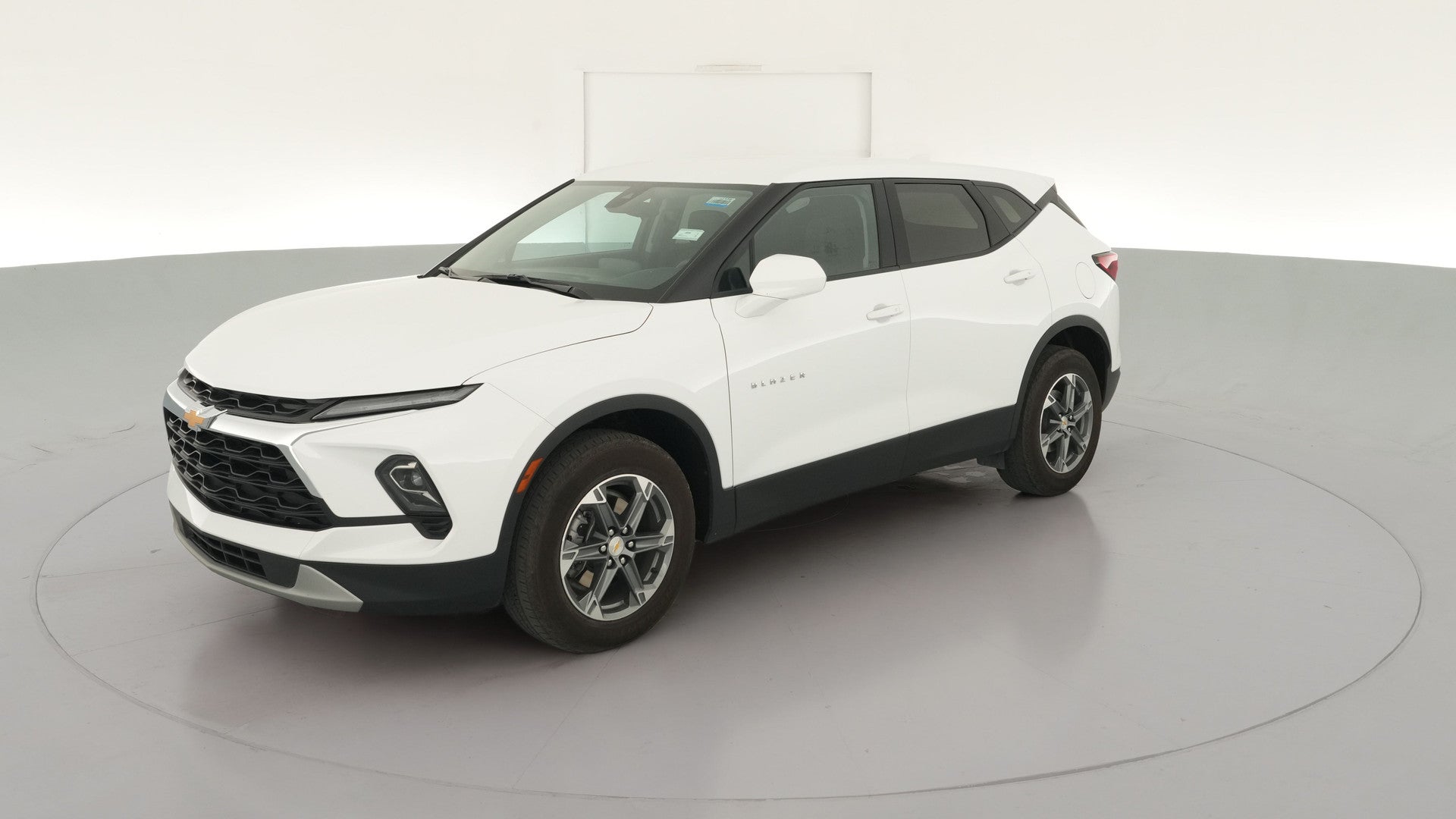 2025 Chevrolet Blazer vehicle photo