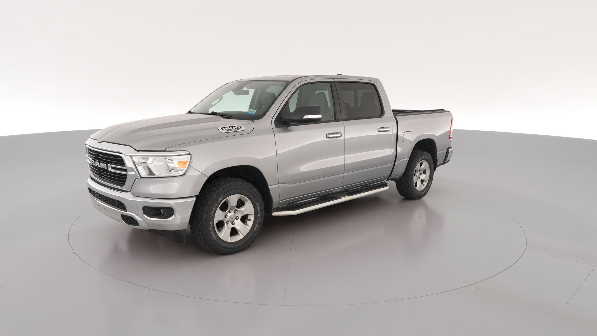 2020 Ram 1500 Crew Cab vehicle photo