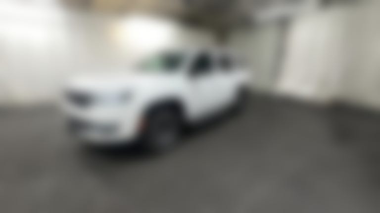 2024 Jeep Wagoneer vehicle photo