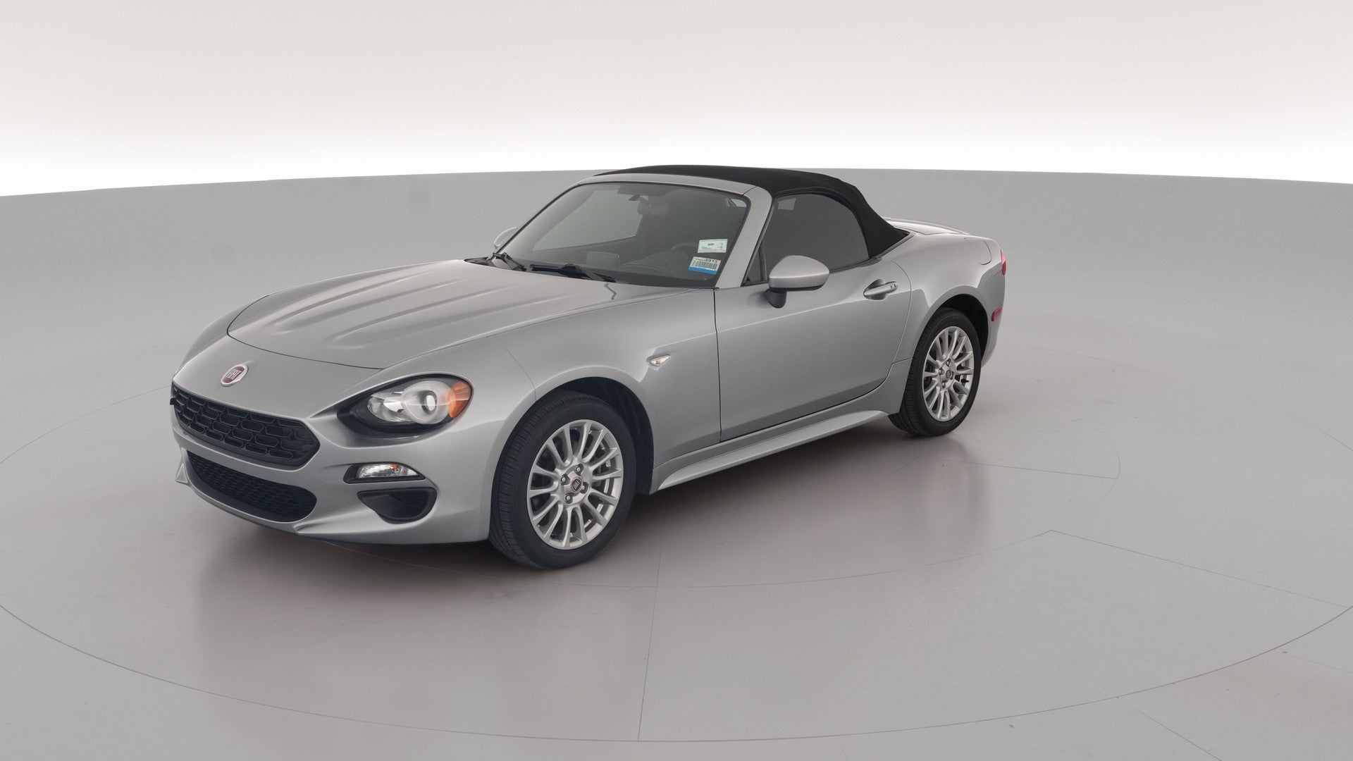 2017 FIAT 124 Spider vehicle photo