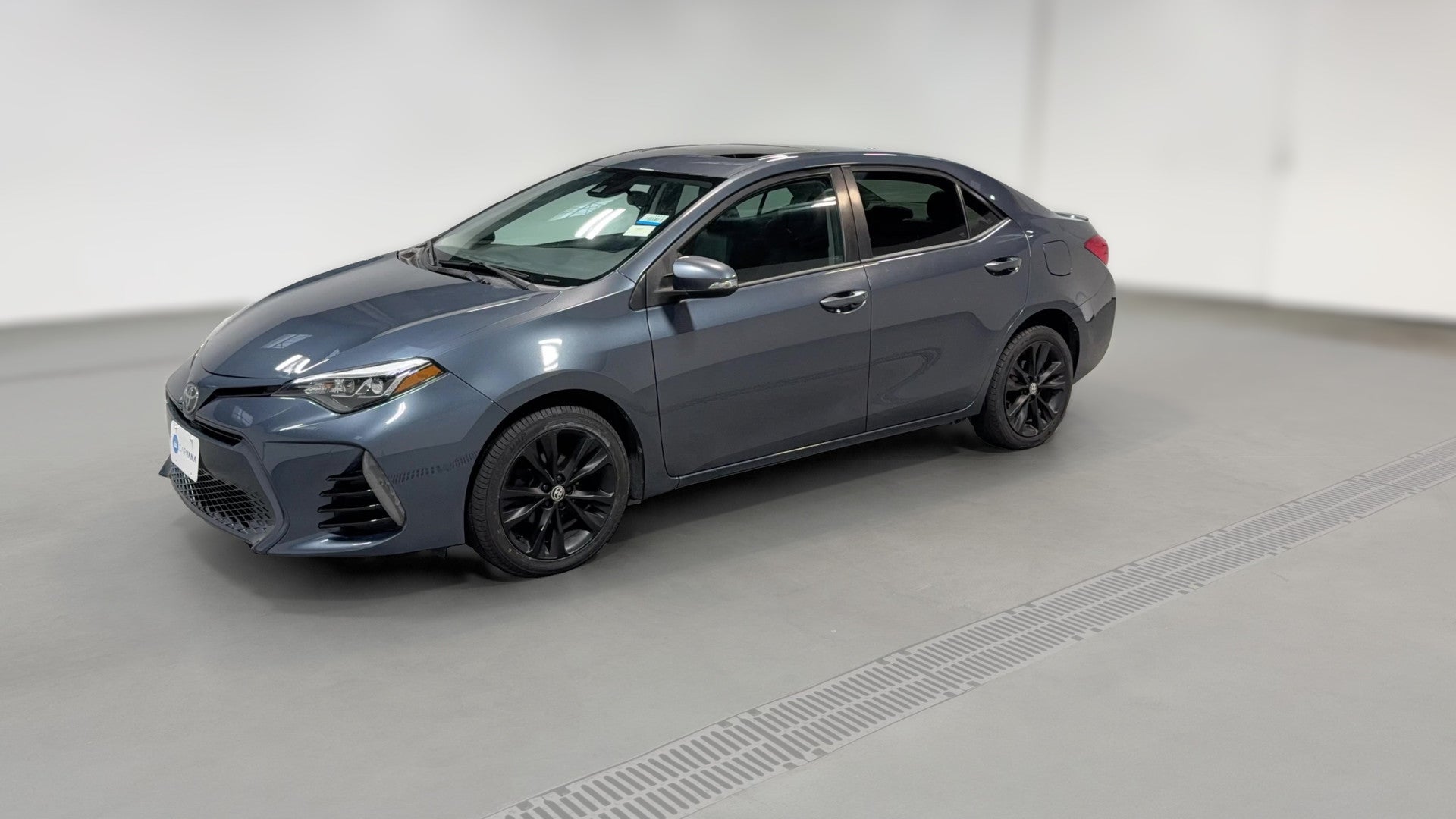 2018 Toyota Corolla vehicle photo