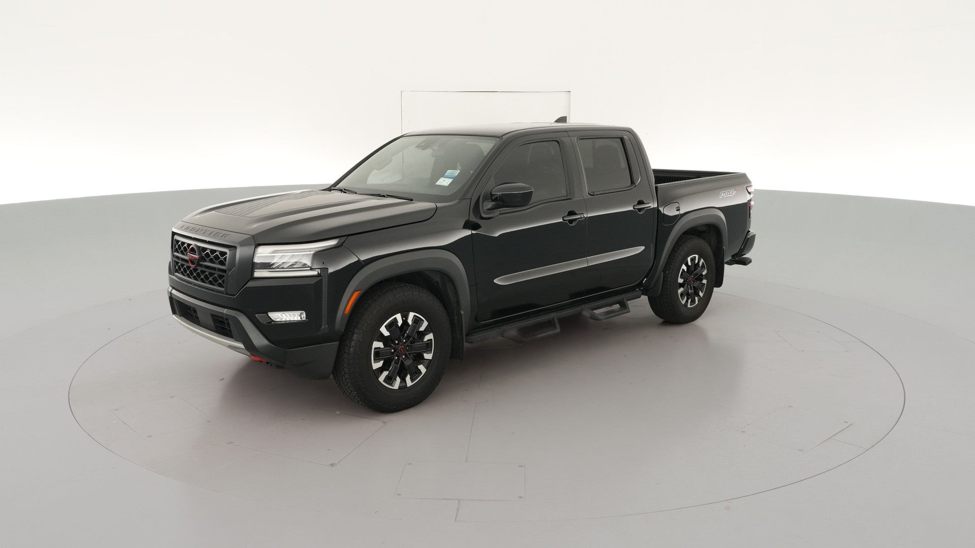 2023 Nissan Frontier Crew Cab vehicle photo