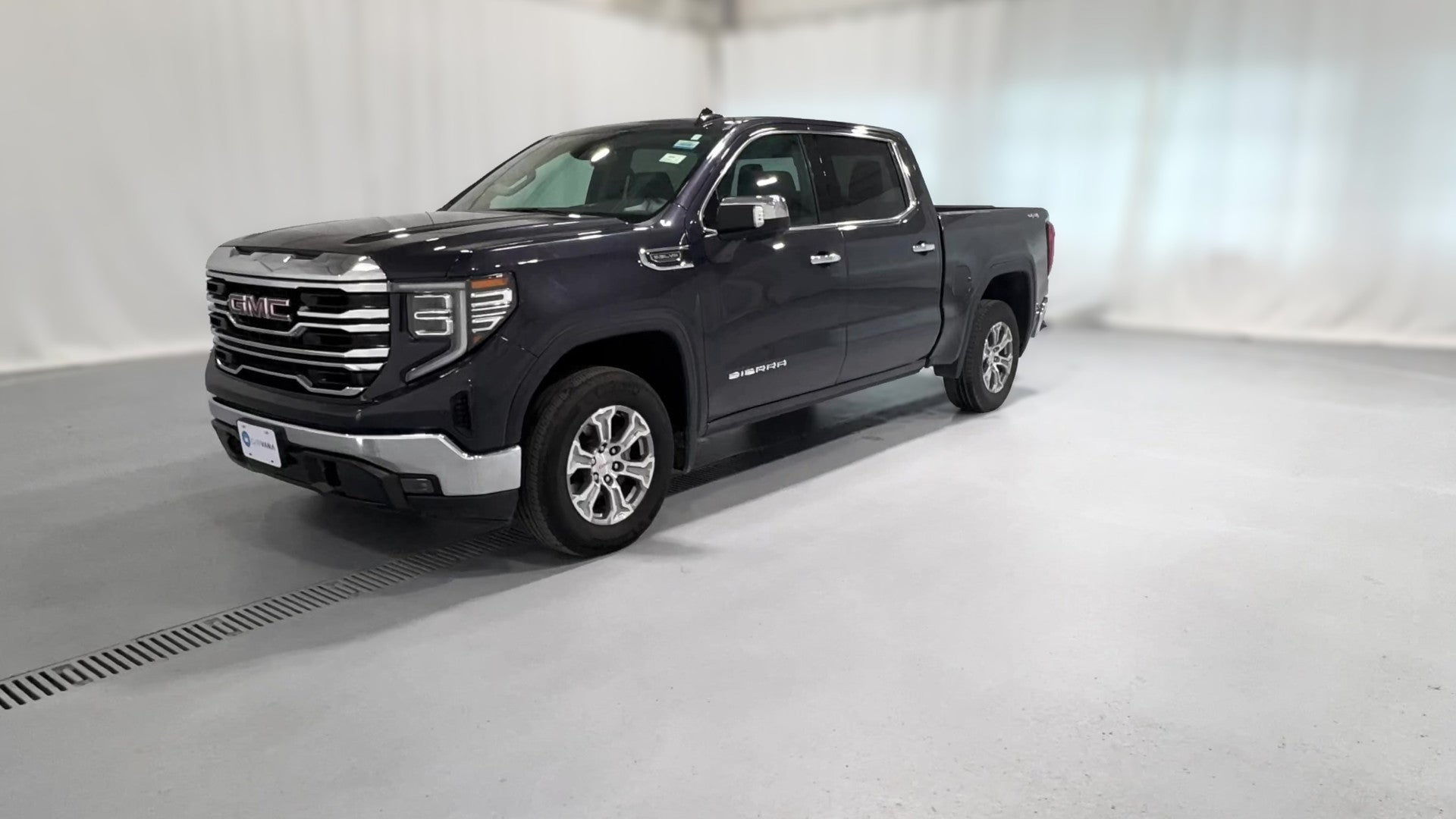 2025 GMC Sierra 1500 Crew Cab vehicle photo