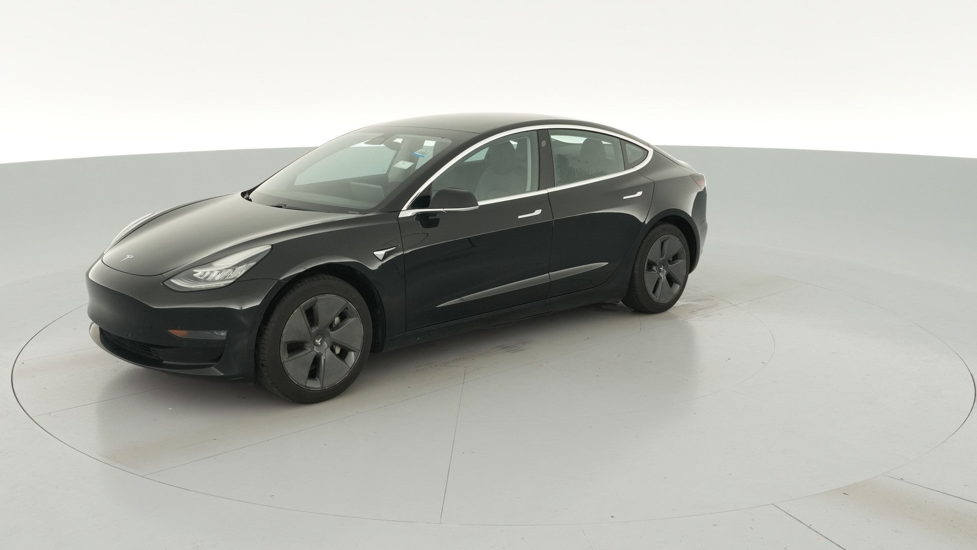 2019 Tesla Model 3 vehicle photo