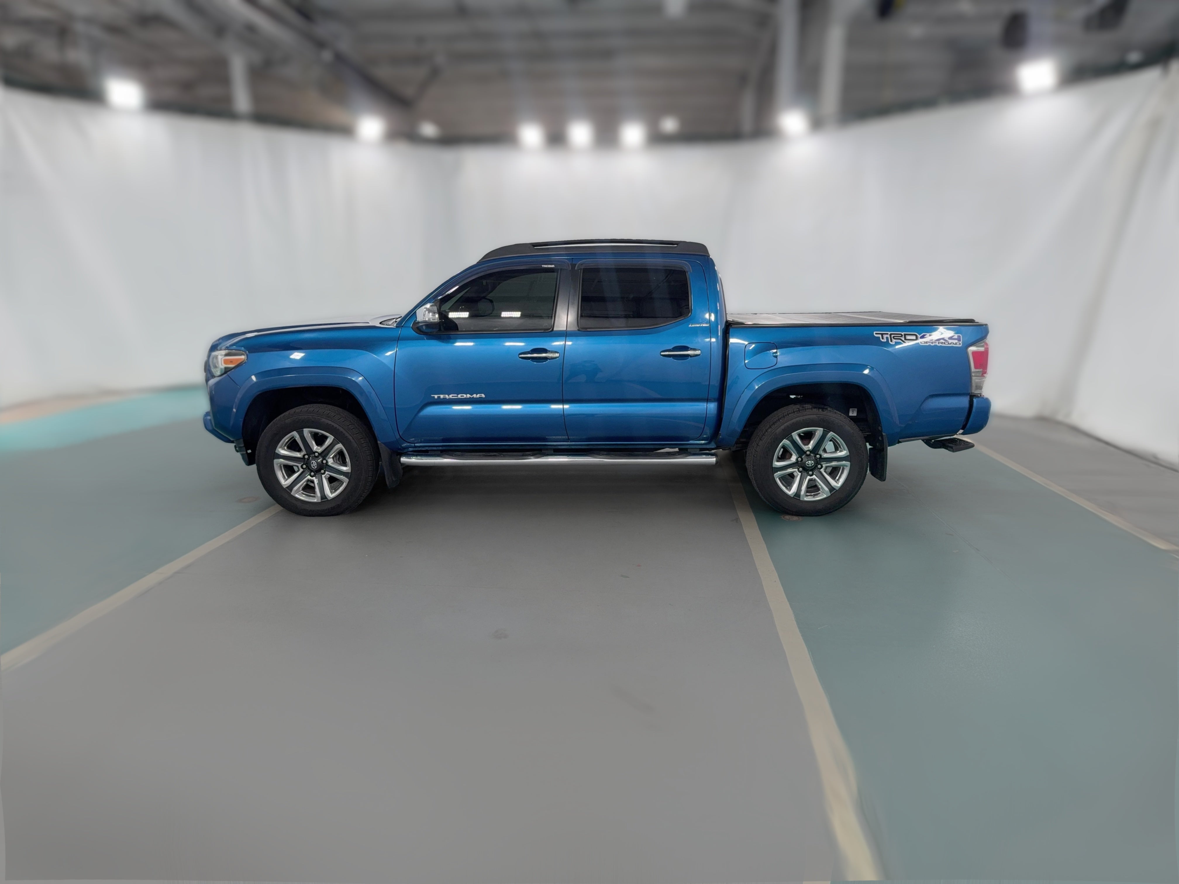 2016 Toyota Tacoma Limited - Photo 29