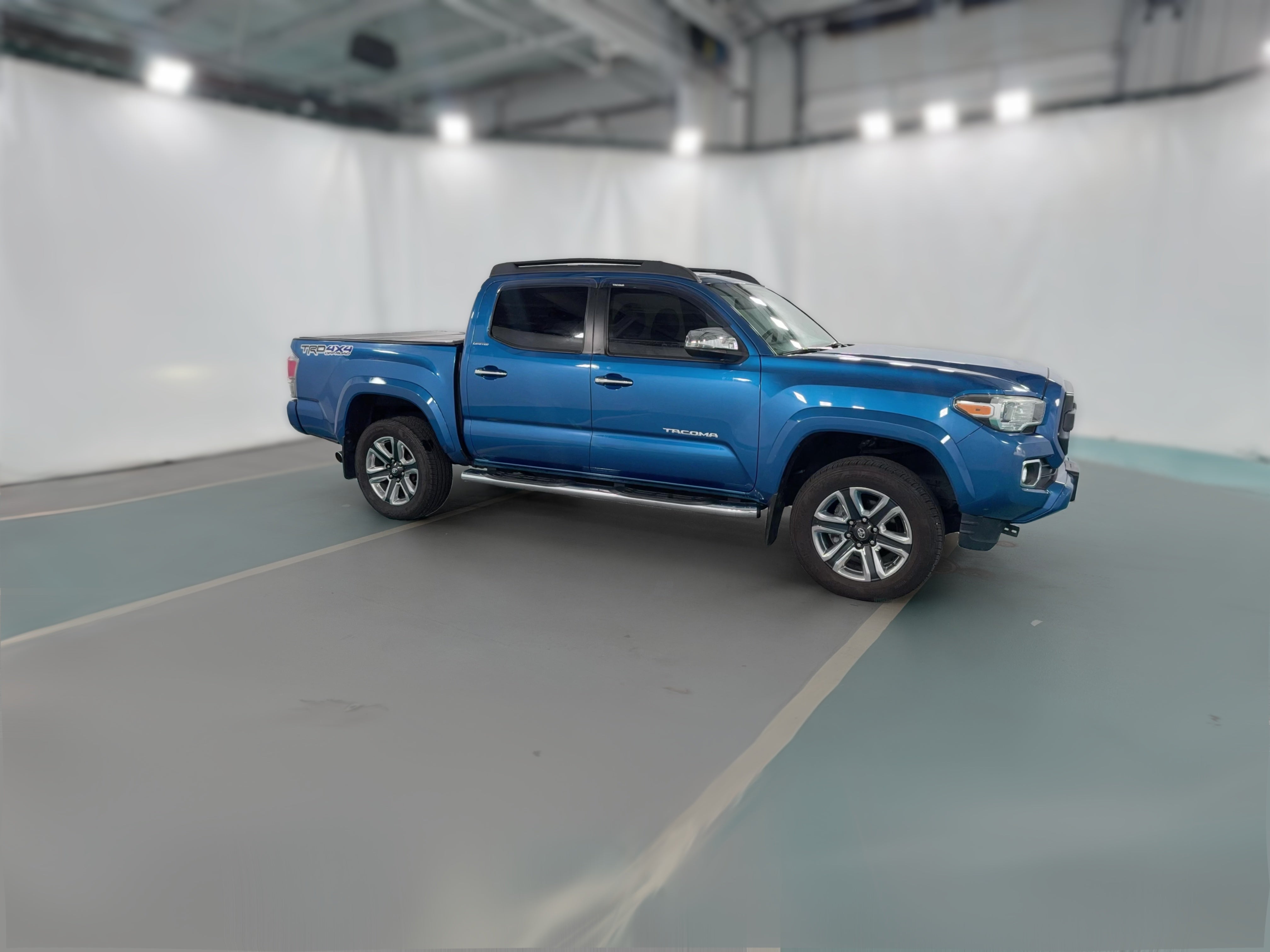 2016 Toyota Tacoma Limited - Photo 38