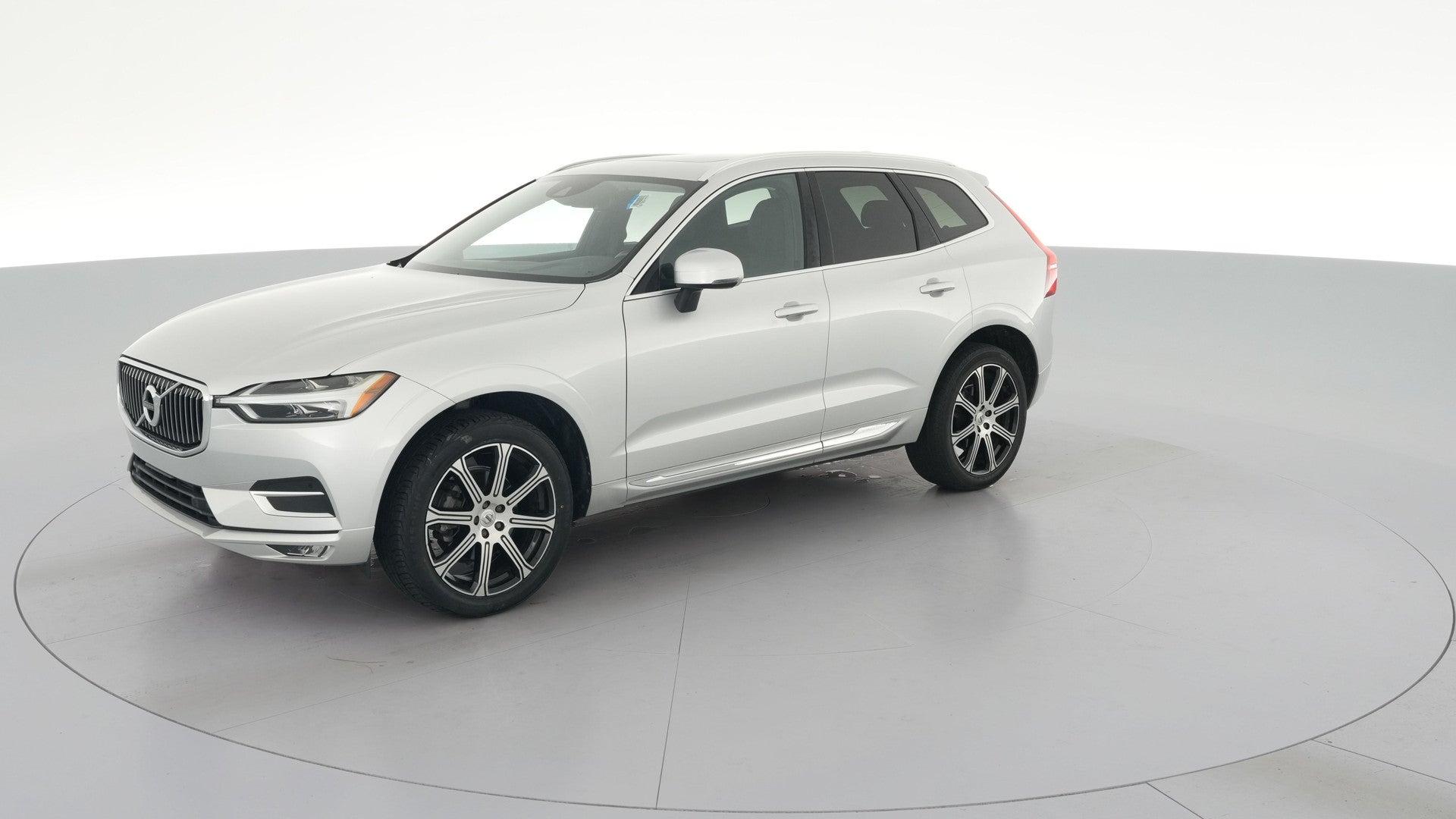 2020 Volvo XC60 vehicle photo