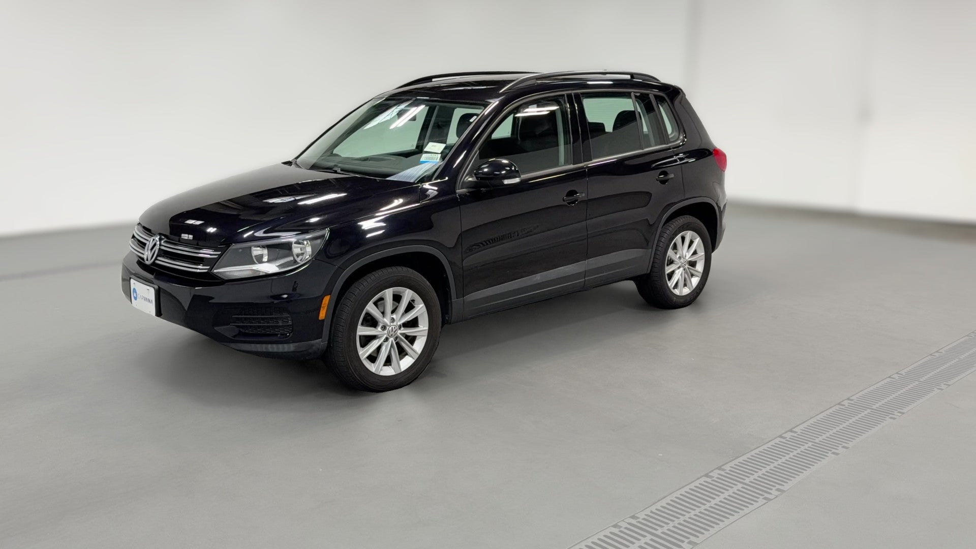 2018 Volkswagen Tiguan Limited vehicle photo