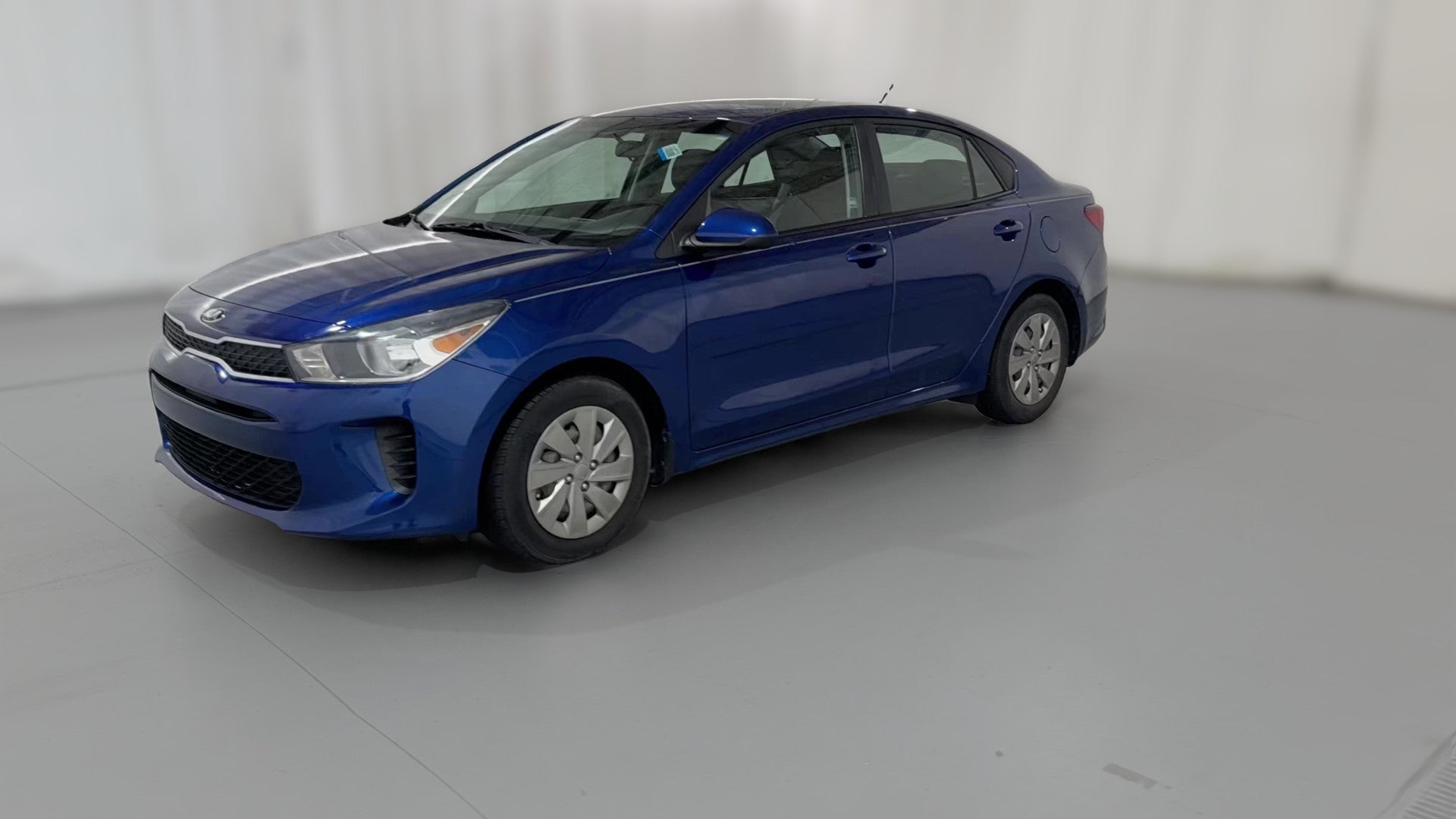 2020 Kia Rio vehicle photo