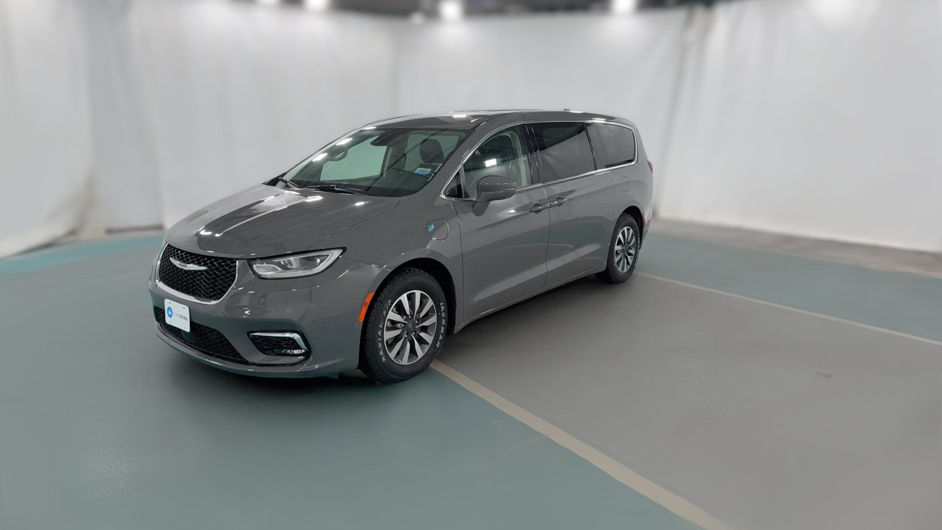 2022 Chrysler Pacifica Hybrid vehicle photo