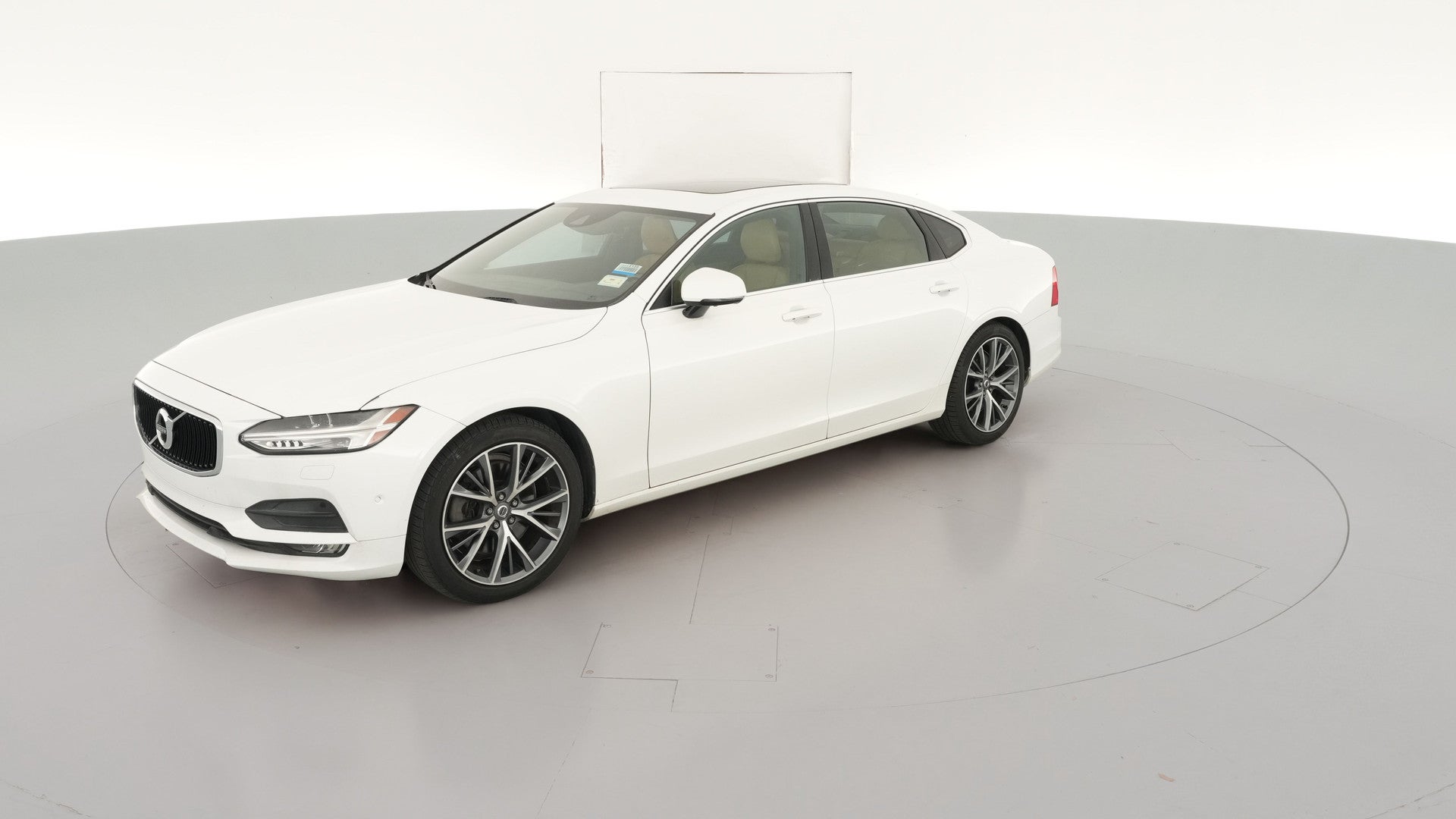 2018 Volvo S90 vehicle photo