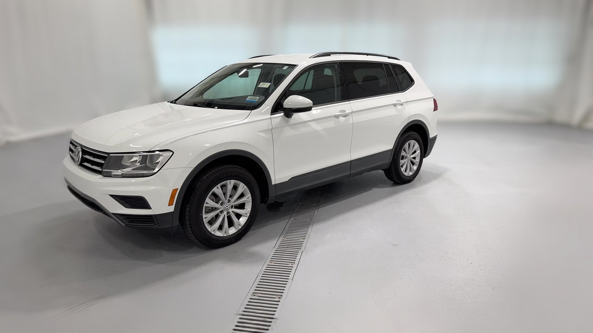 2020 Volkswagen Tiguan vehicle photo