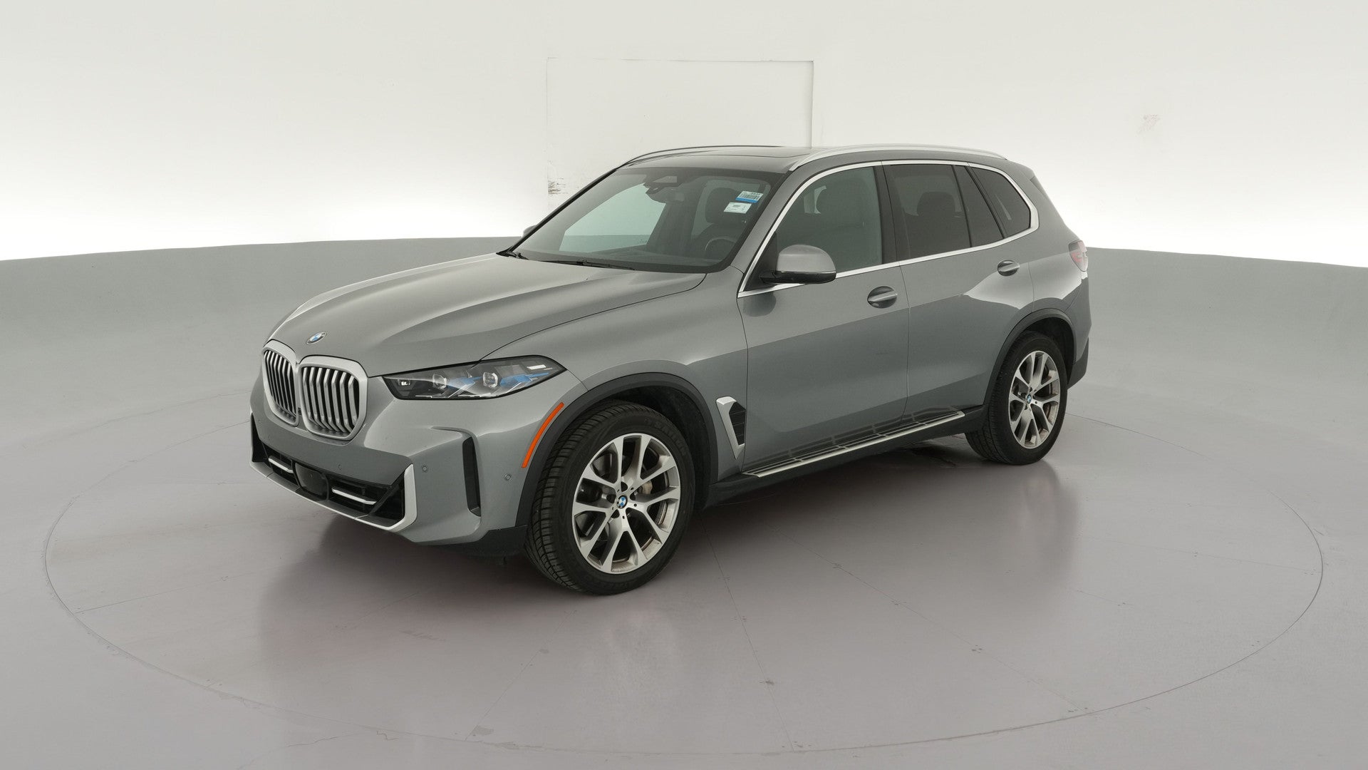 2025 BMW X5 vehicle photo