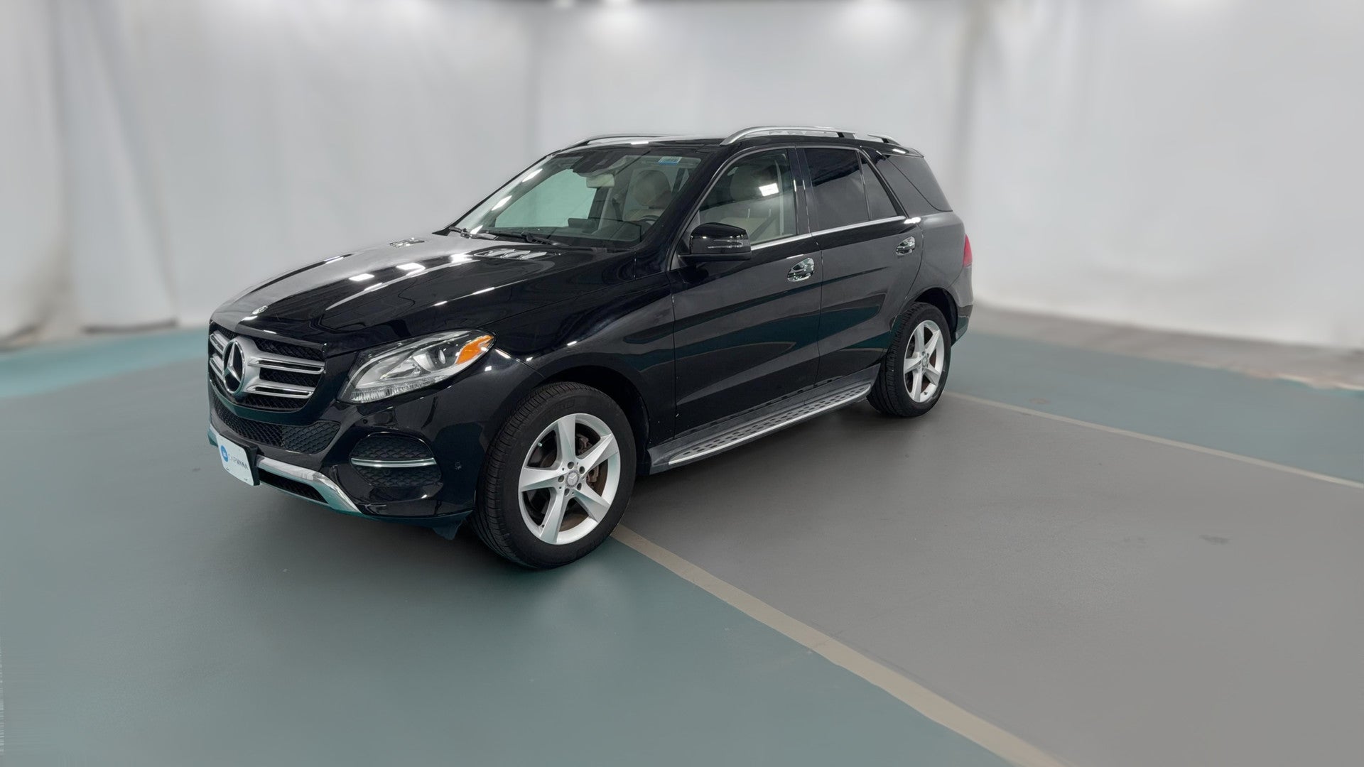2017 Mercedes-Benz GLE vehicle photo