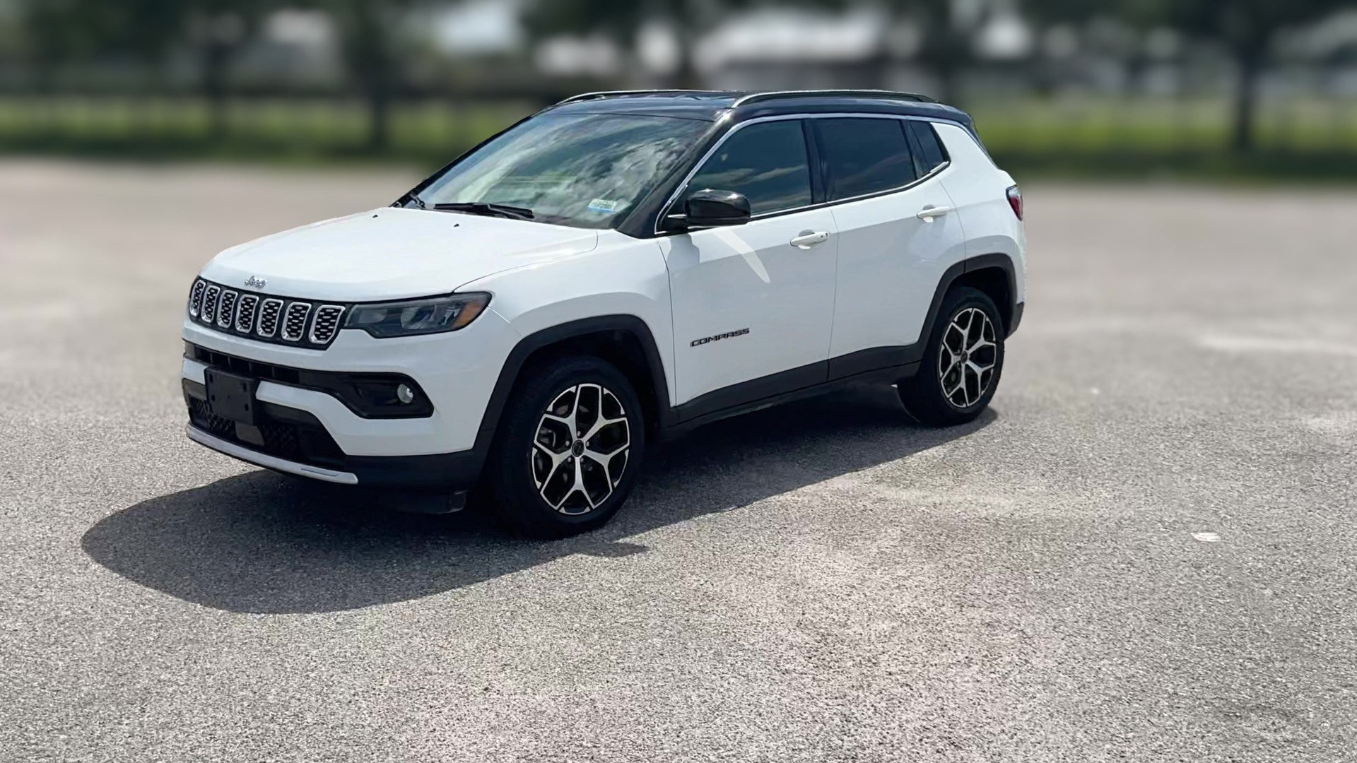 2025 Jeep Compass vehicle photo