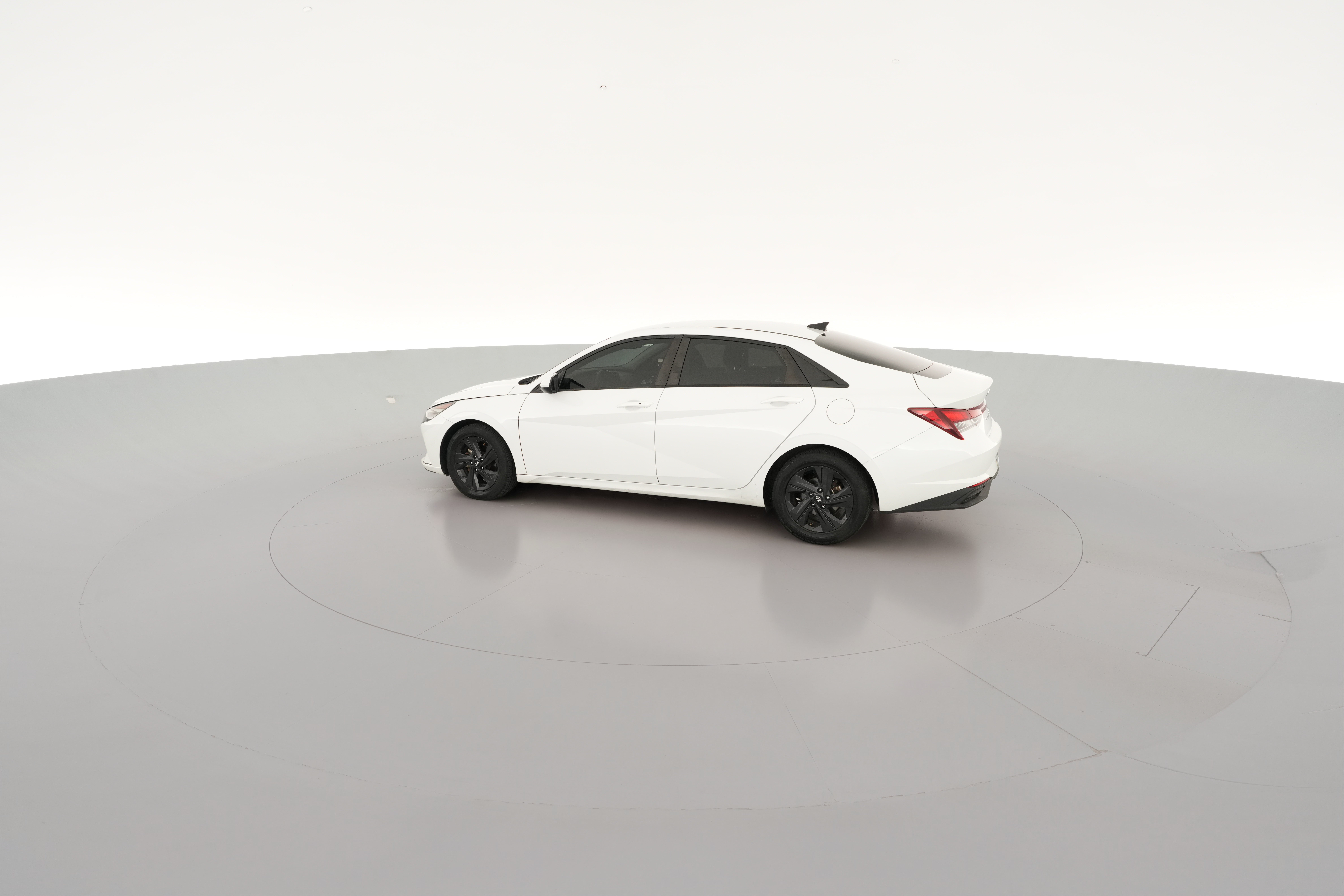 2021 Hyundai Elantra SEL - Photo 26
