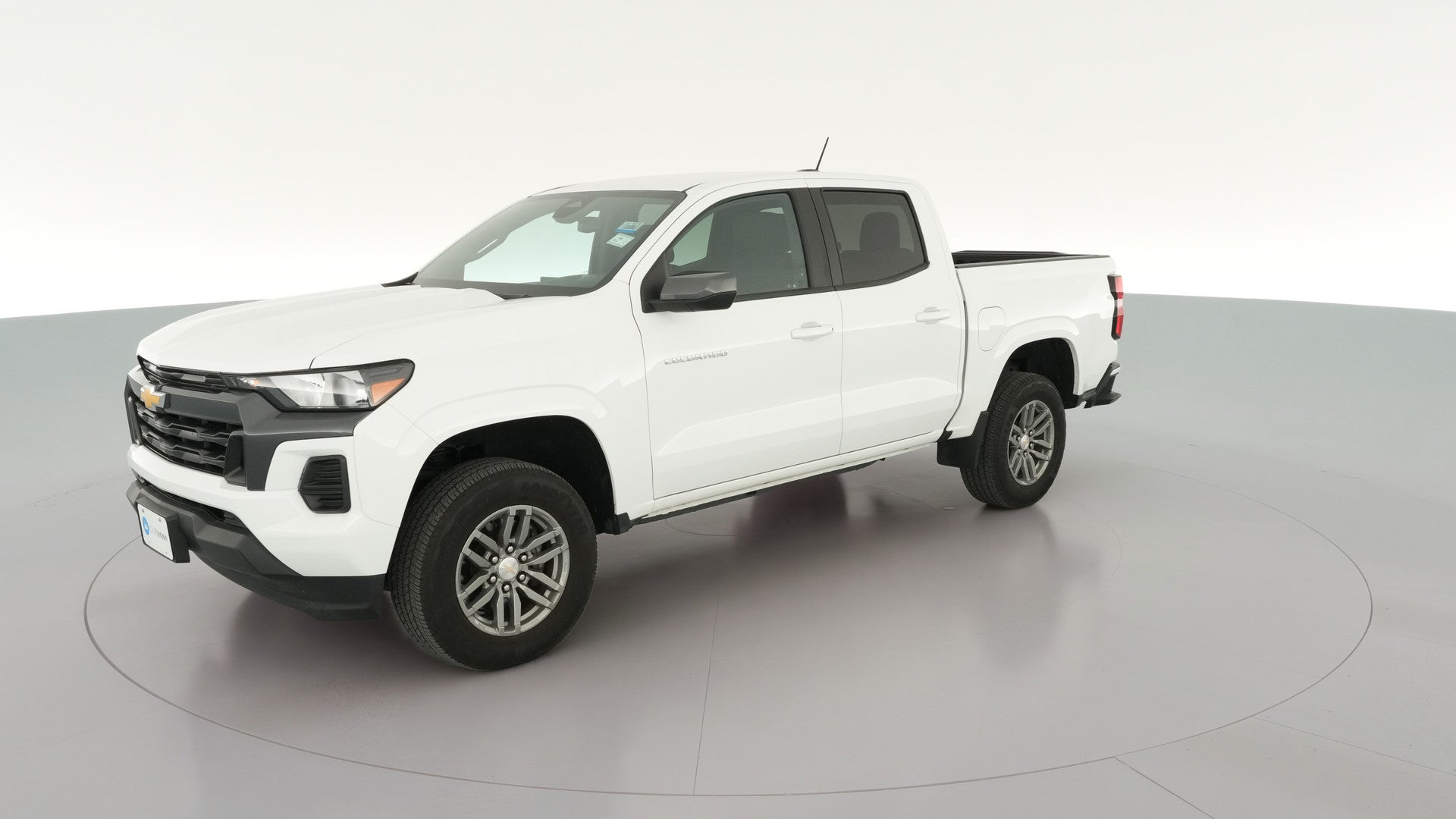 2024 Chevrolet Colorado Crew Cab vehicle photo