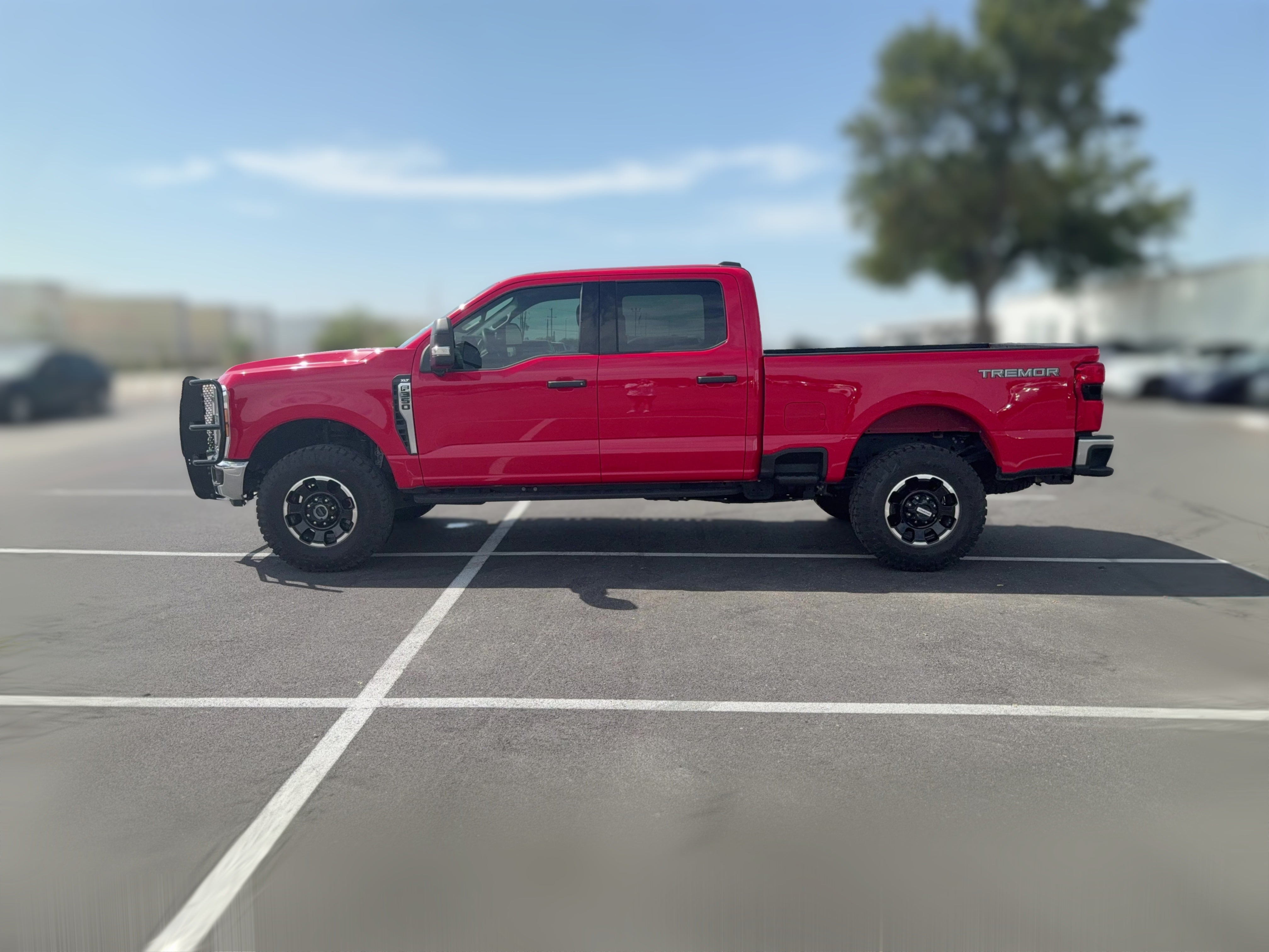 2025 Ford F-350 Super Duty XLT - Photo 26