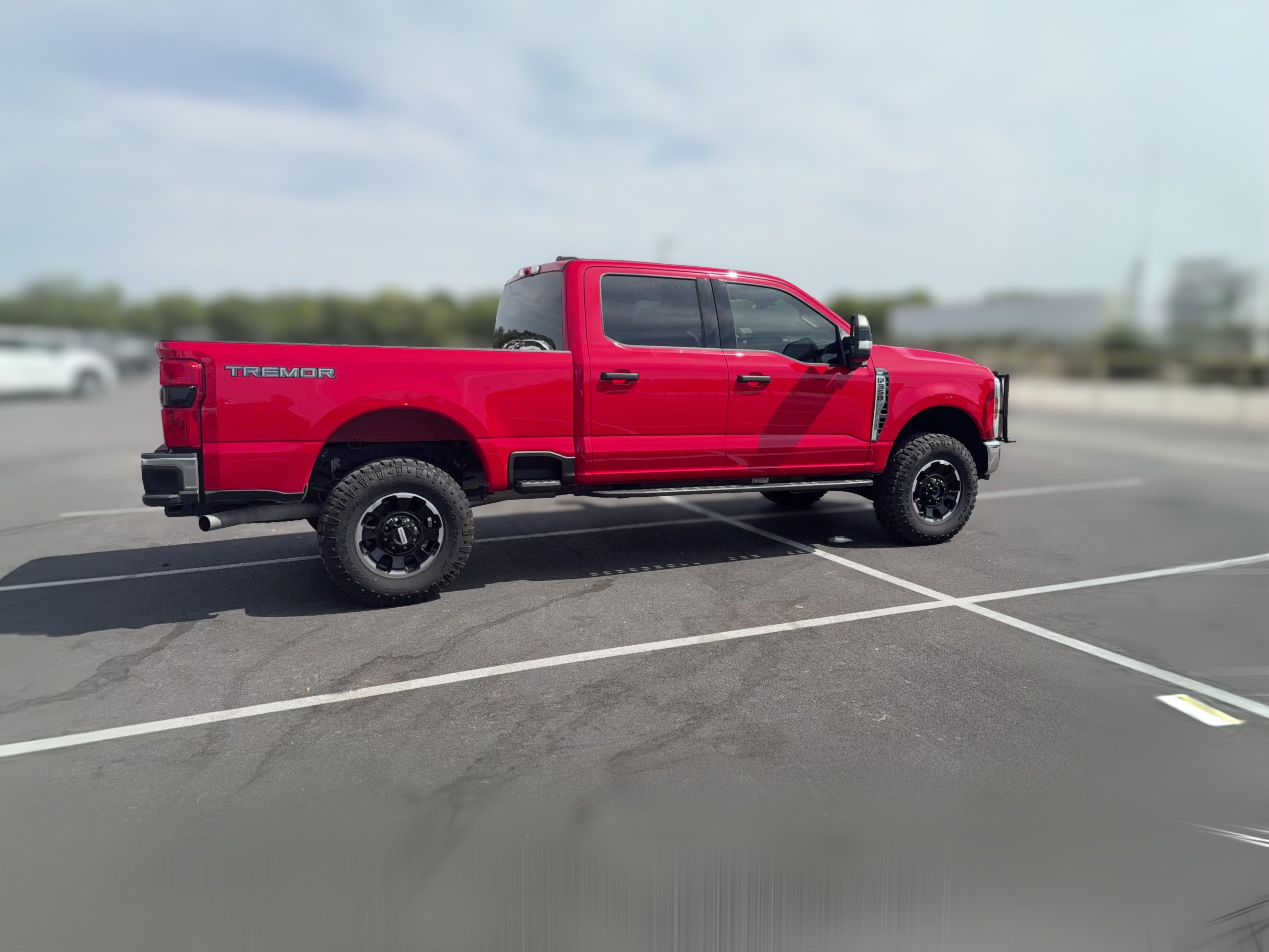 2025 Ford F-350 Super Duty XLT - Photo 33
