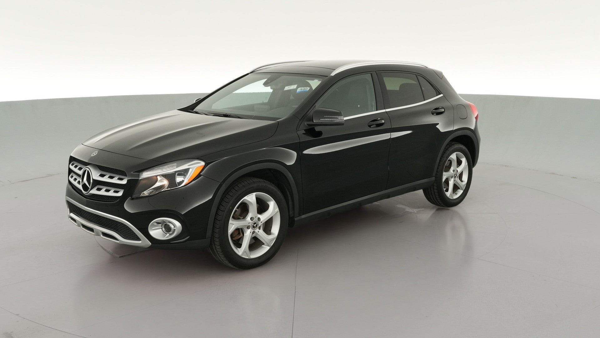 2019 Mercedes-Benz GLA vehicle photo