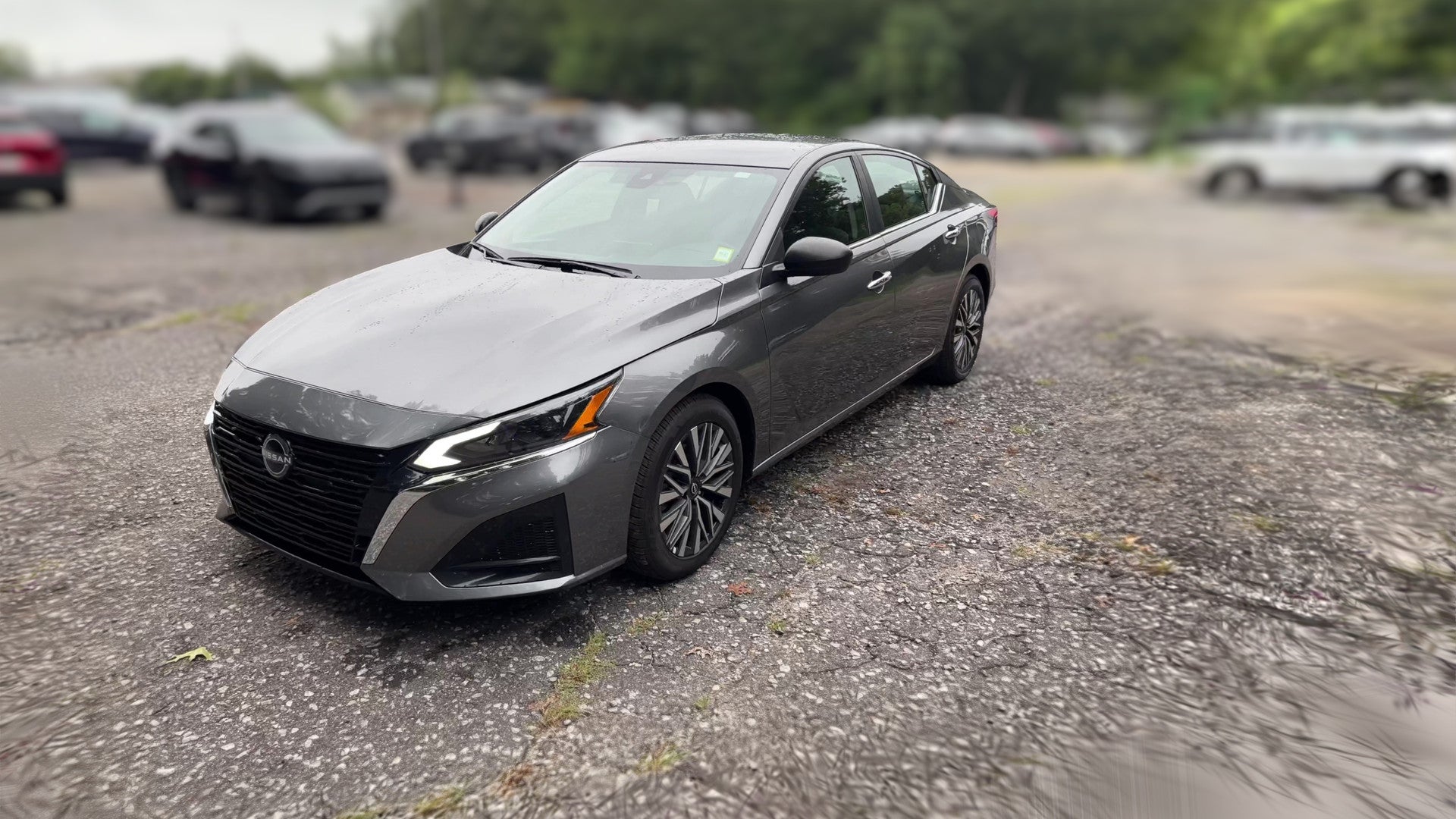2025 Nissan Altima vehicle photo
