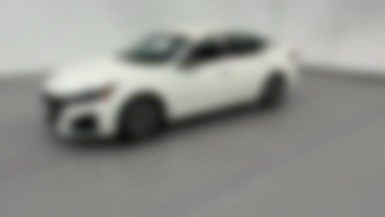 2025 Nissan Altima vehicle photo