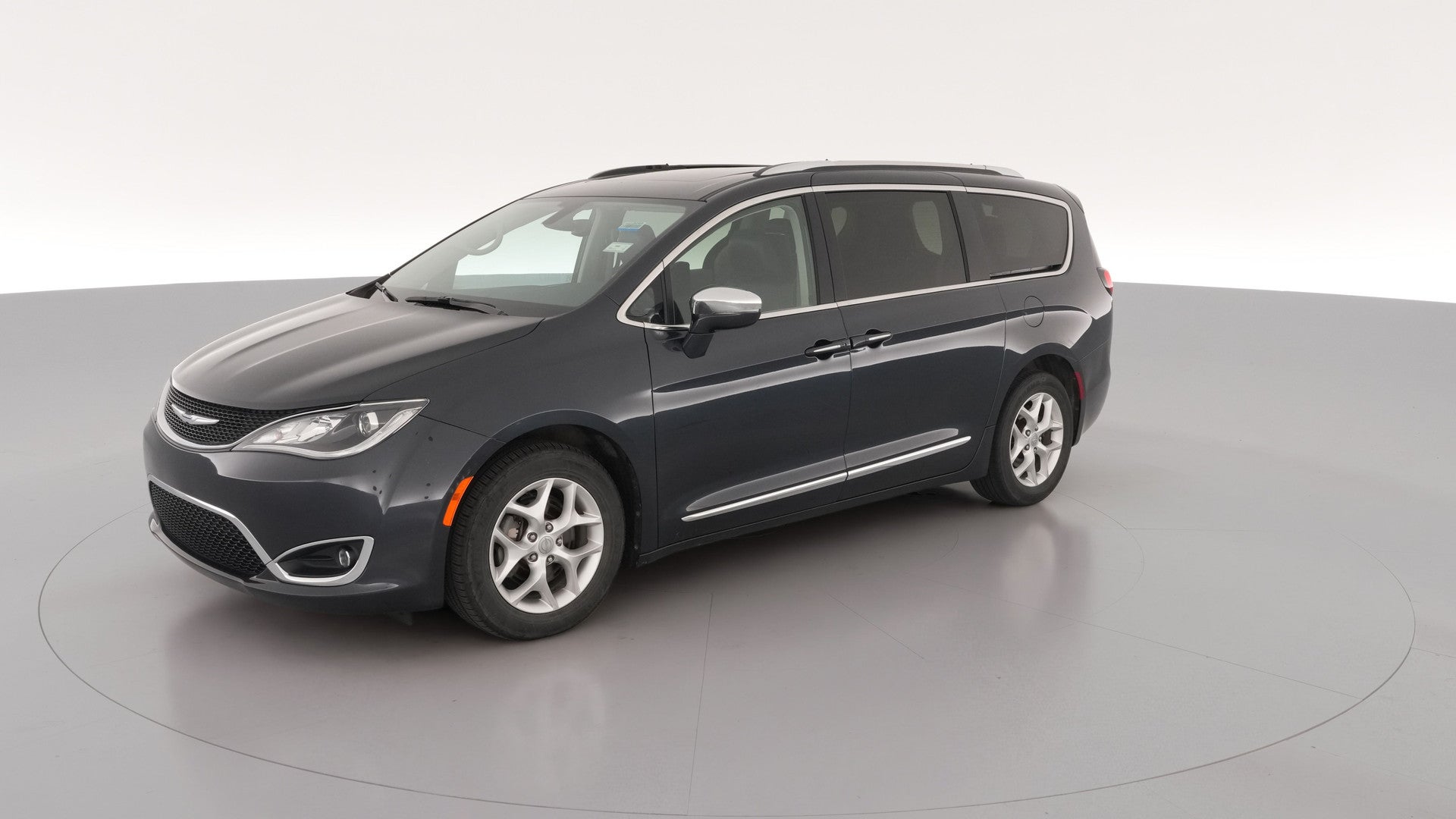 2020 Chrysler Pacifica vehicle photo