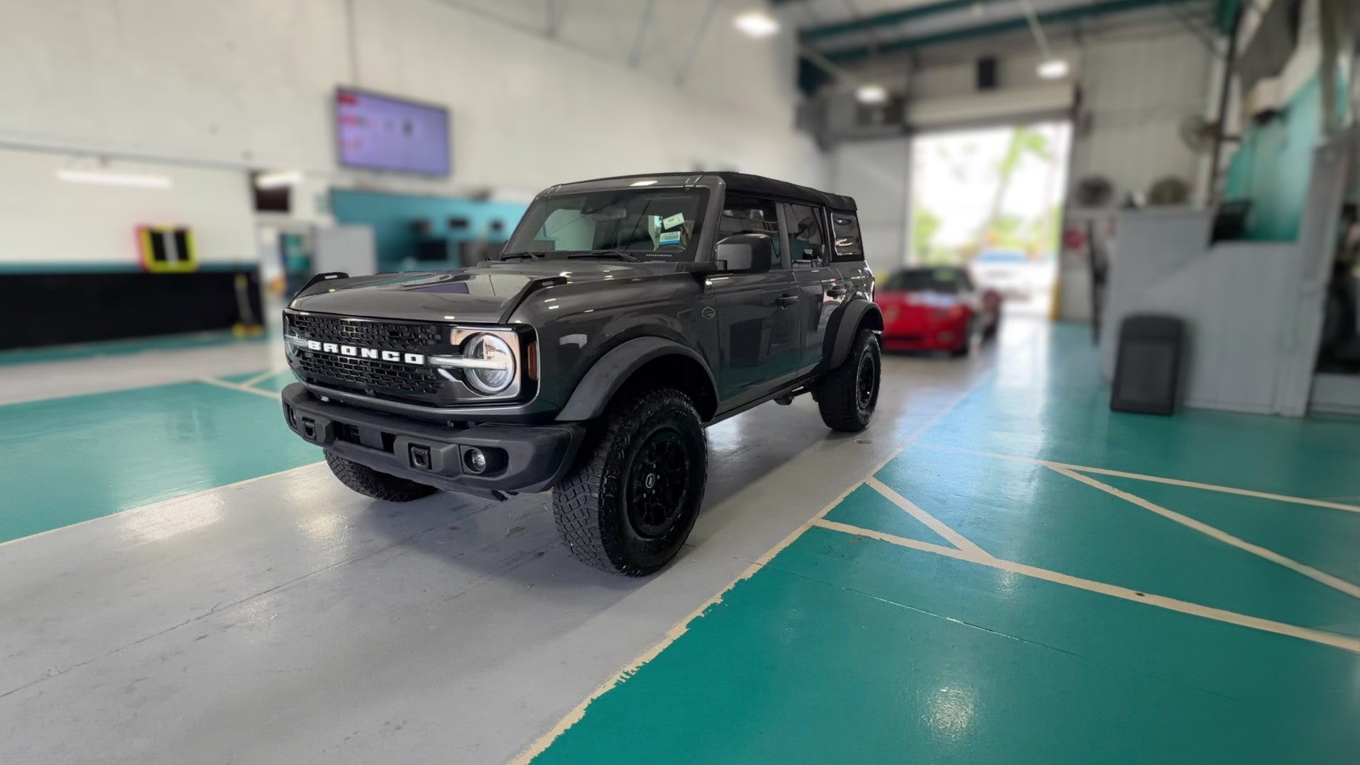 2023 Ford Bronco vehicle photo