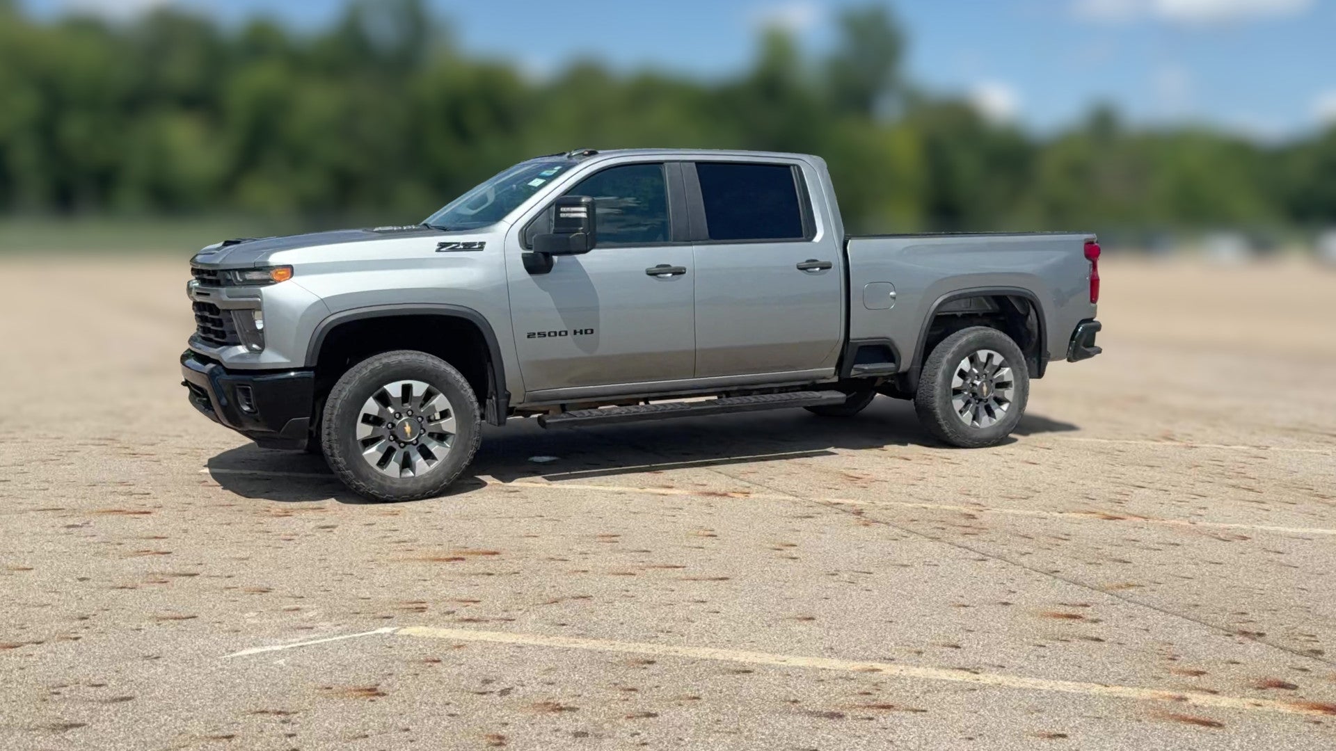 2024 Chevrolet Silverado 2500 HD Crew Cab vehicle photo