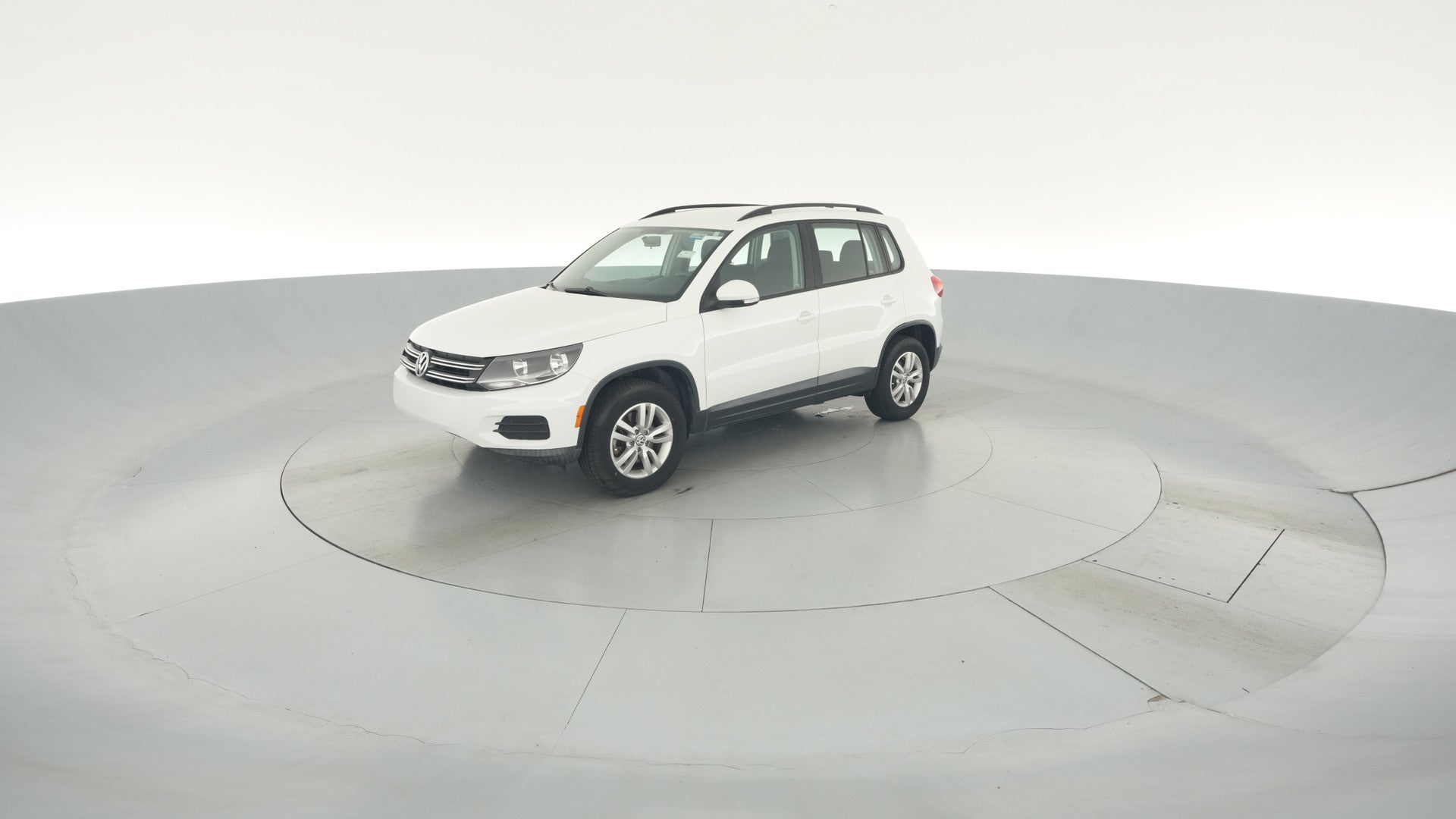 2015 Volkswagen Tiguan vehicle photo