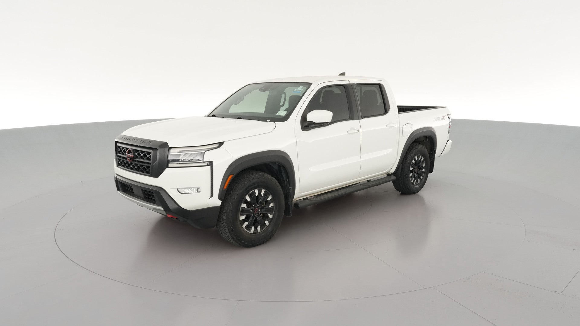 2022 Nissan Frontier Crew Cab vehicle photo