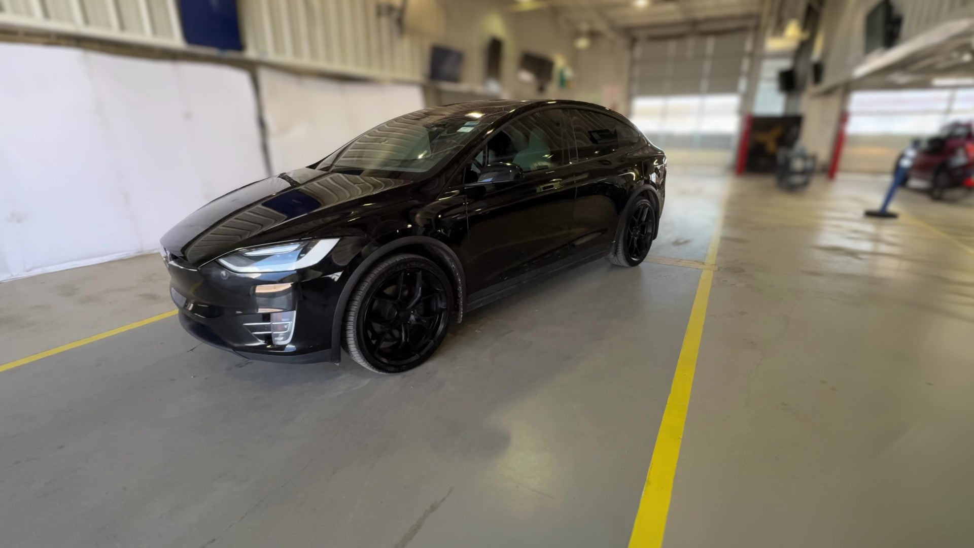 2021 Tesla Model X vehicle photo