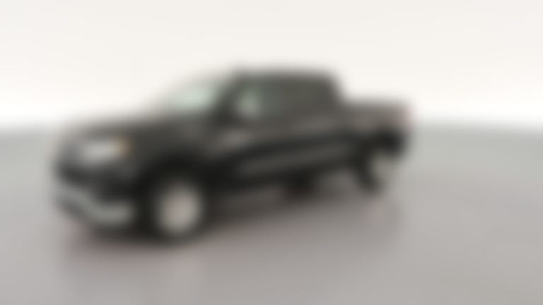 2025 Chevrolet Silverado 1500 Crew Cab vehicle photo