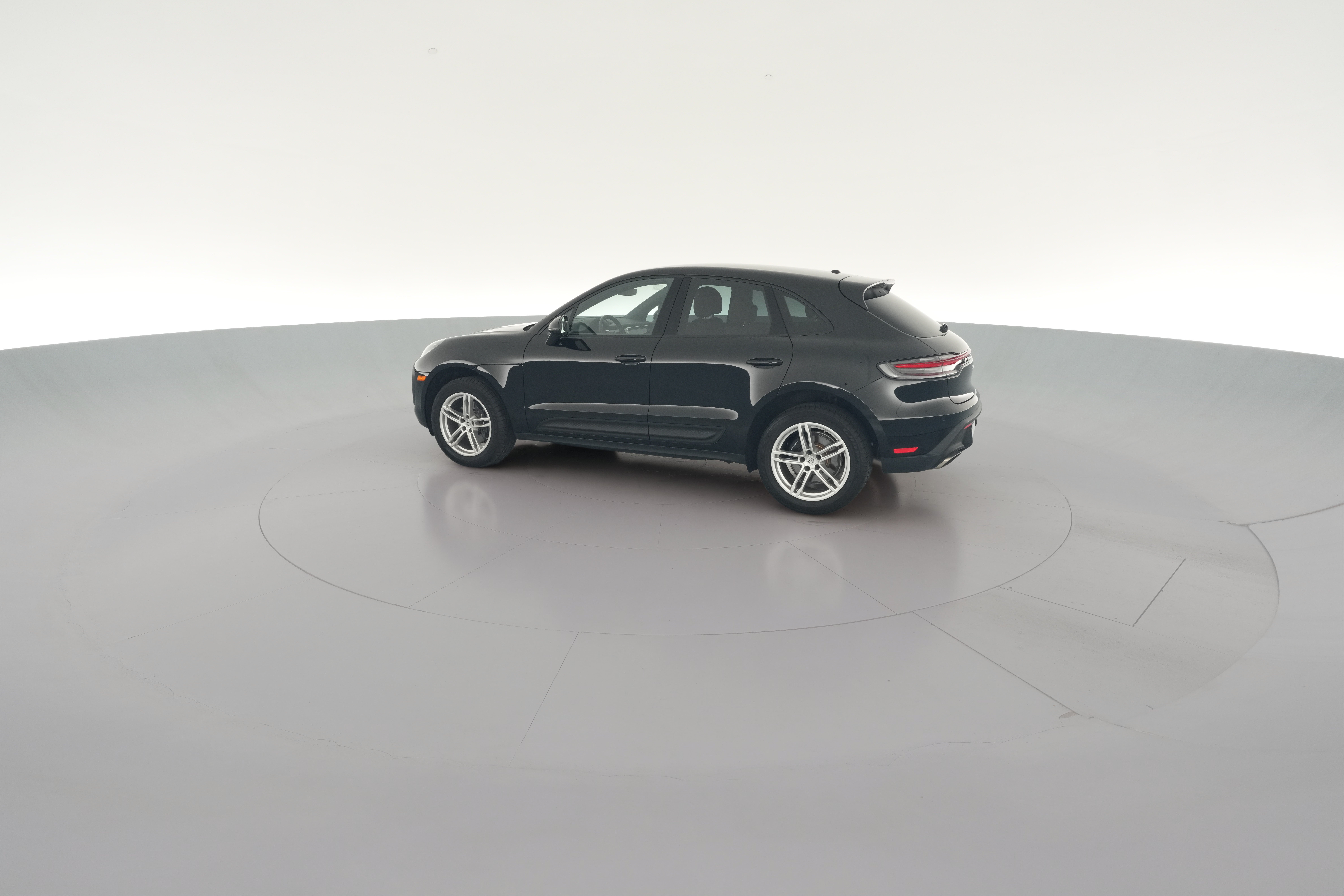 2025 Porsche Macan Base - Photo 29