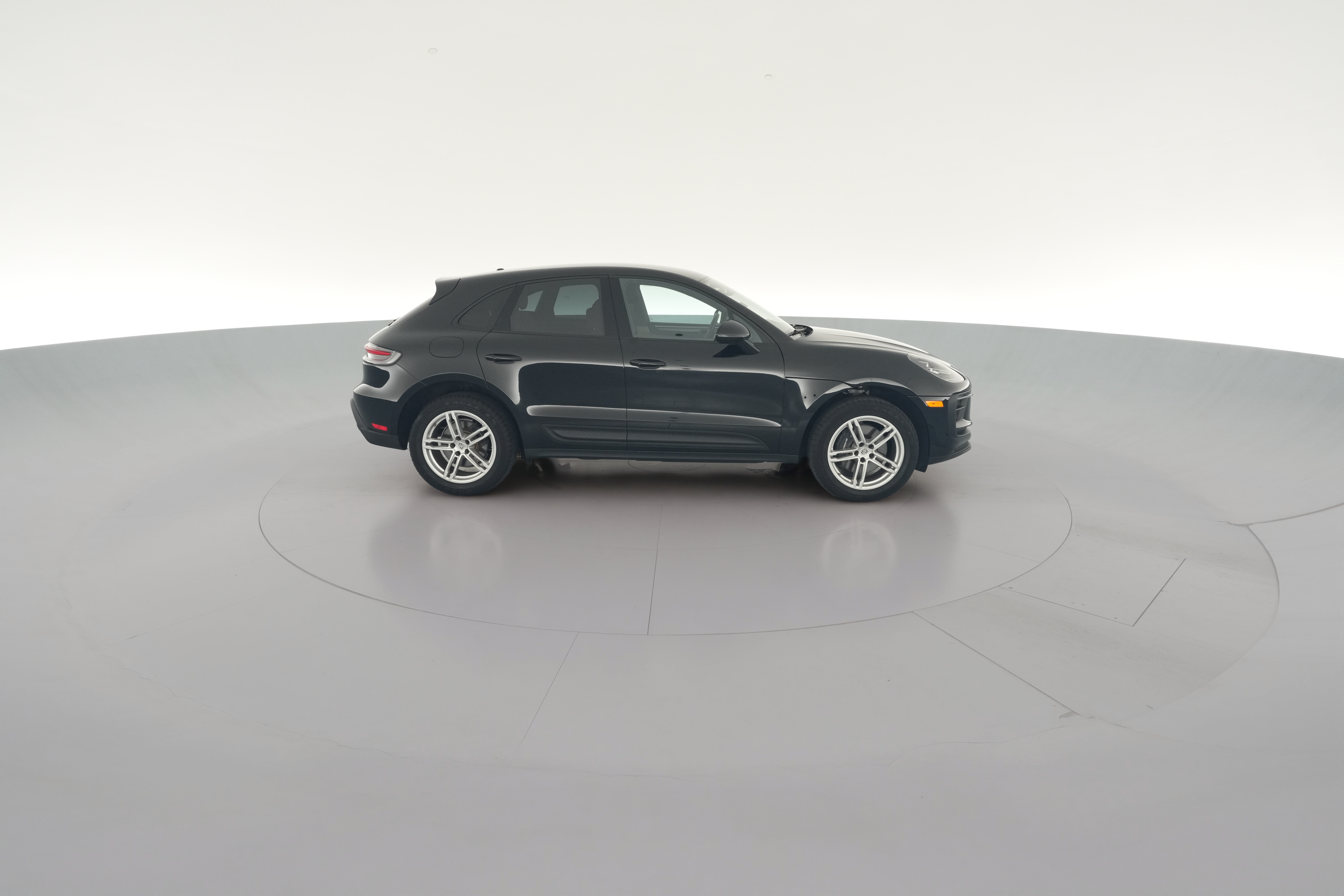 2025 Porsche Macan Base - Photo 36