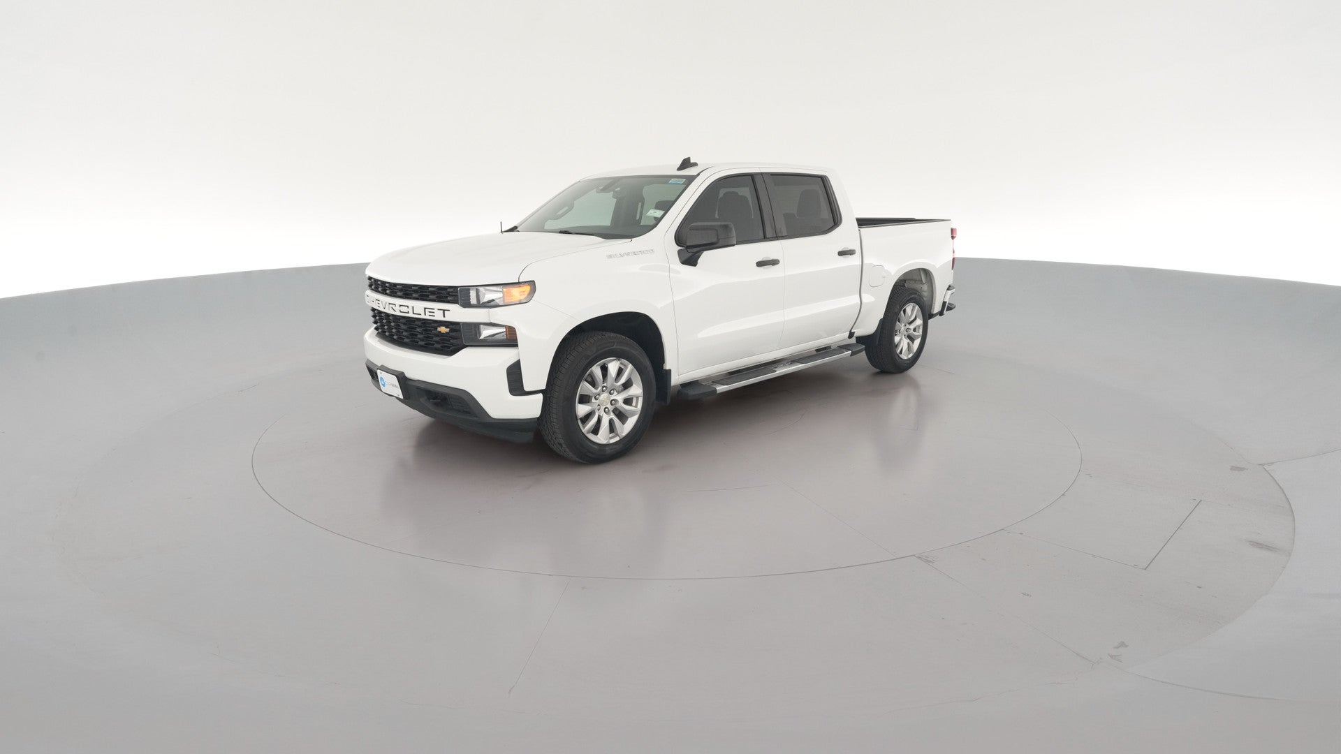 2020 Chevrolet Silverado 1500 Crew Cab vehicle photo