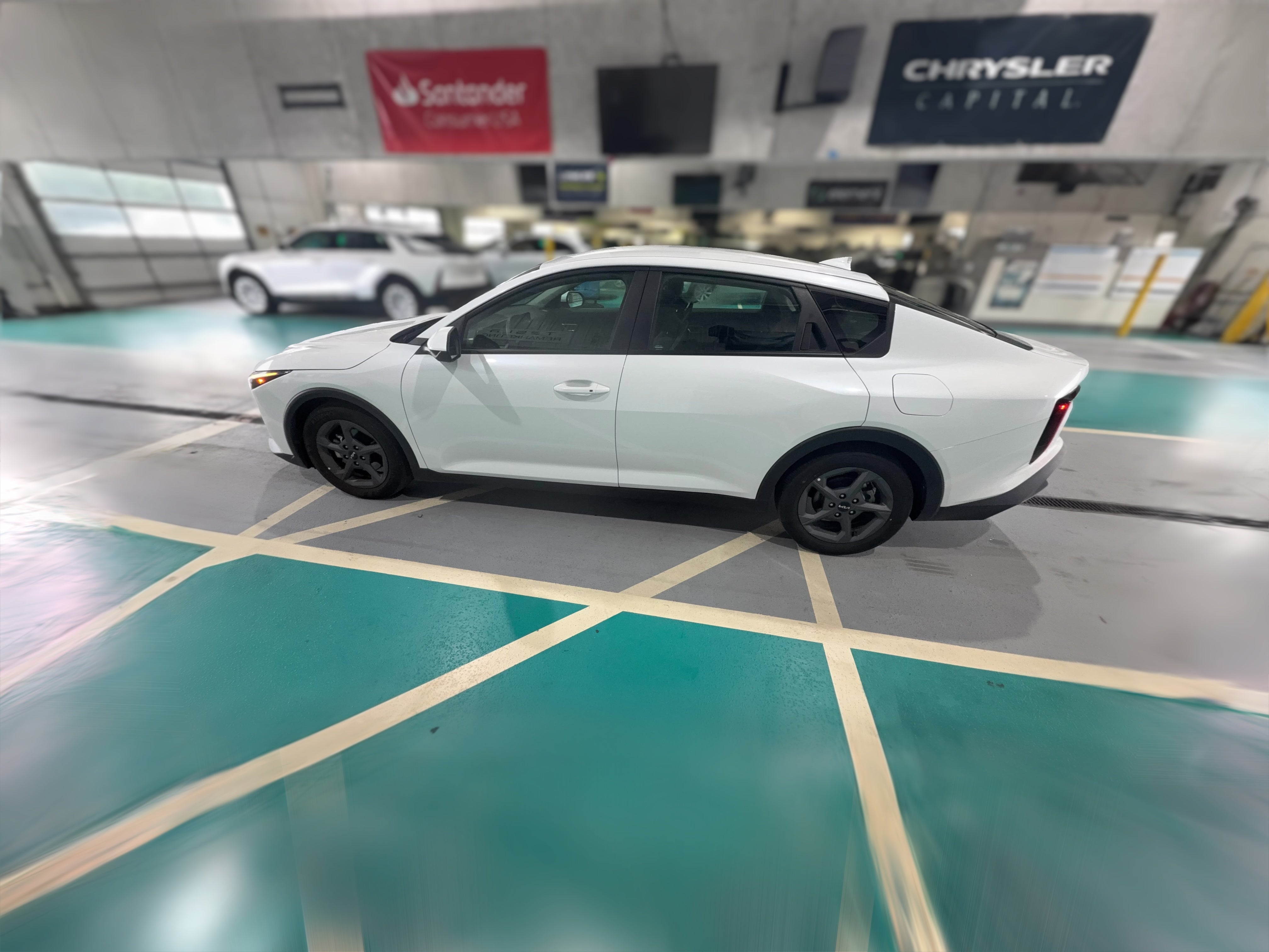 2025 Kia K4 LXS - Photo 27