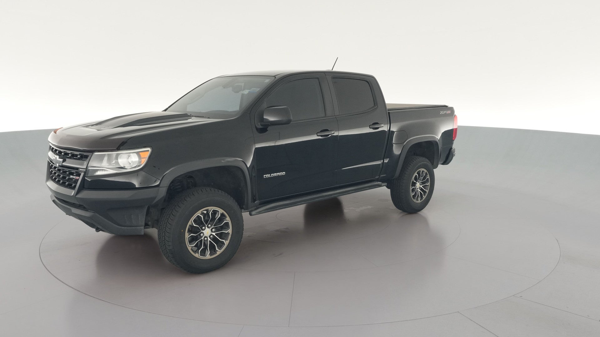 2018 Chevrolet Colorado Crew Cab vehicle photo