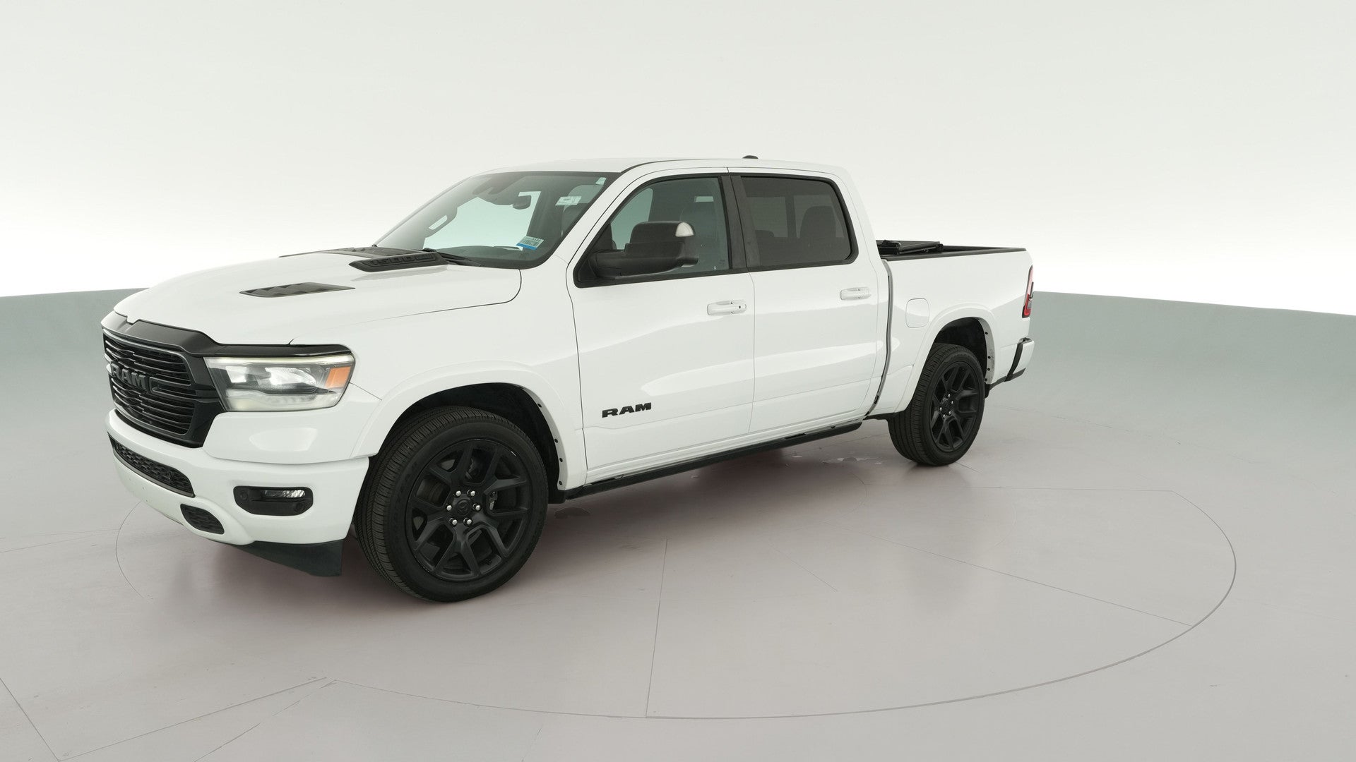 2021 Ram 1500 Crew Cab vehicle photo