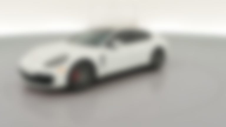 2022 Porsche Panamera vehicle photo