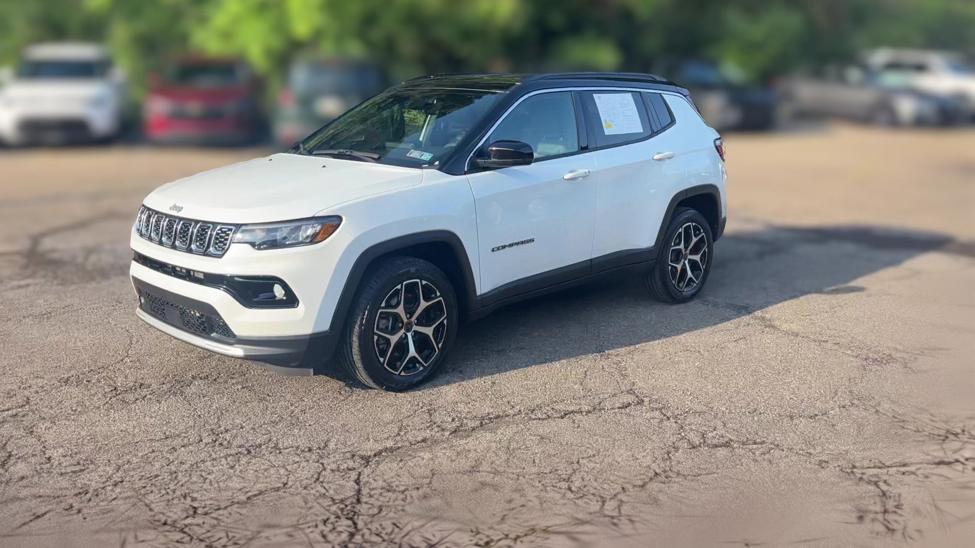 2025 Jeep Compass vehicle photo