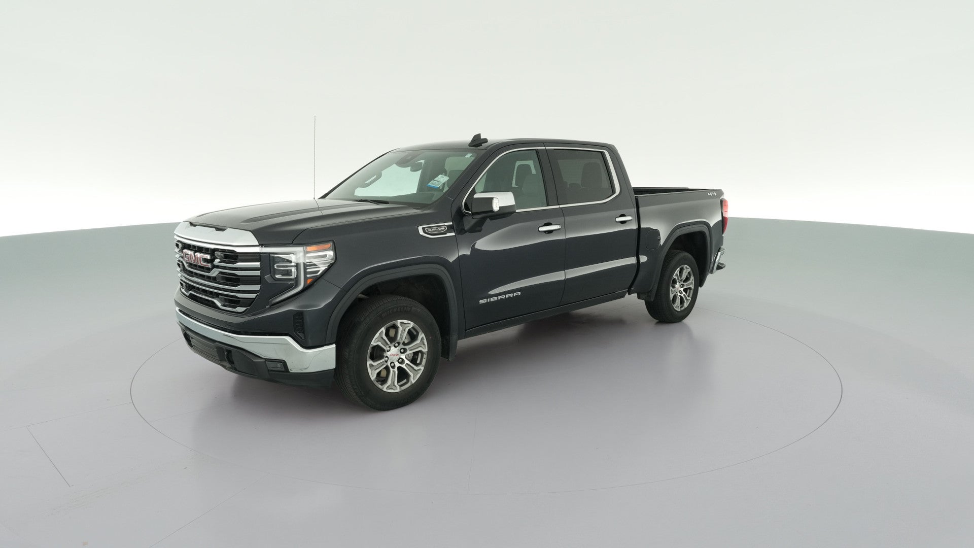 2025 GMC Sierra 1500 Crew Cab vehicle photo
