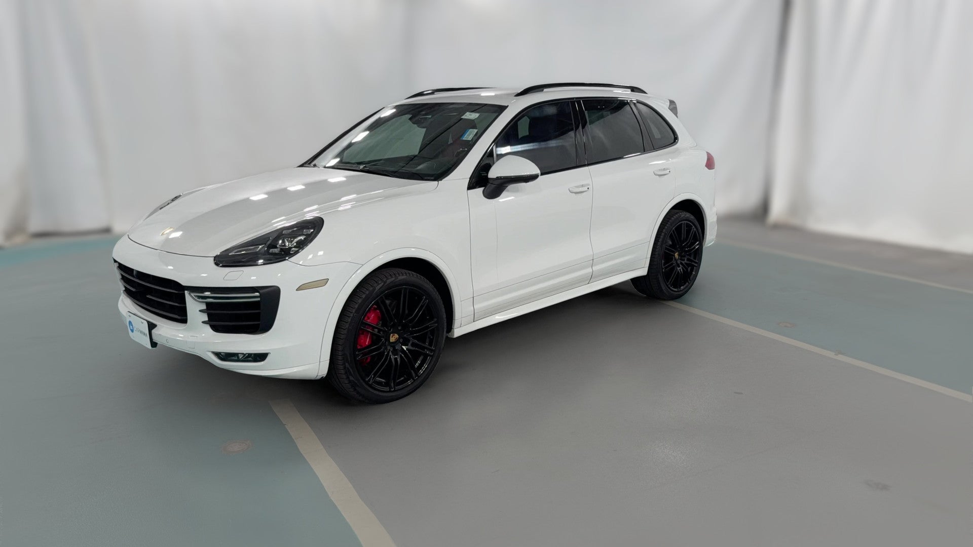 2018 Porsche Cayenne vehicle photo